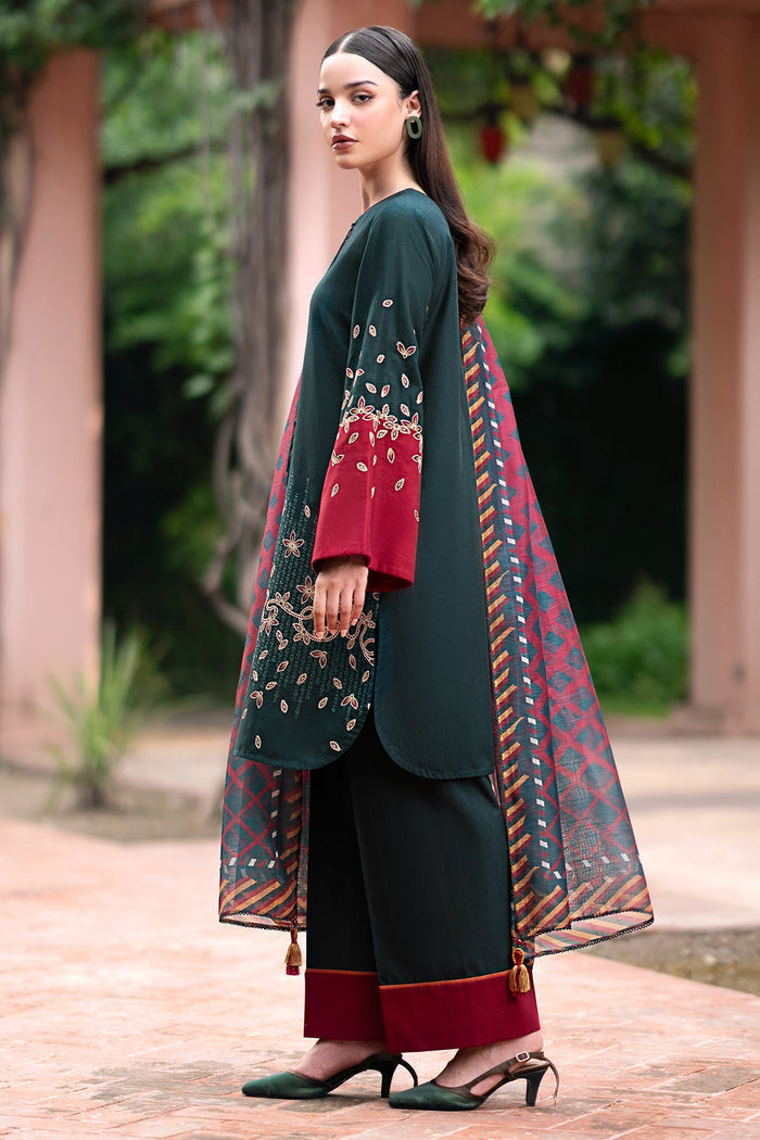 Jazmin | Winter Edition 24 | KHADDAR UW-0071 - Pakistani Designer Dress - by Jazmin | Type: Luxury - 100% Original at Saira Sultan