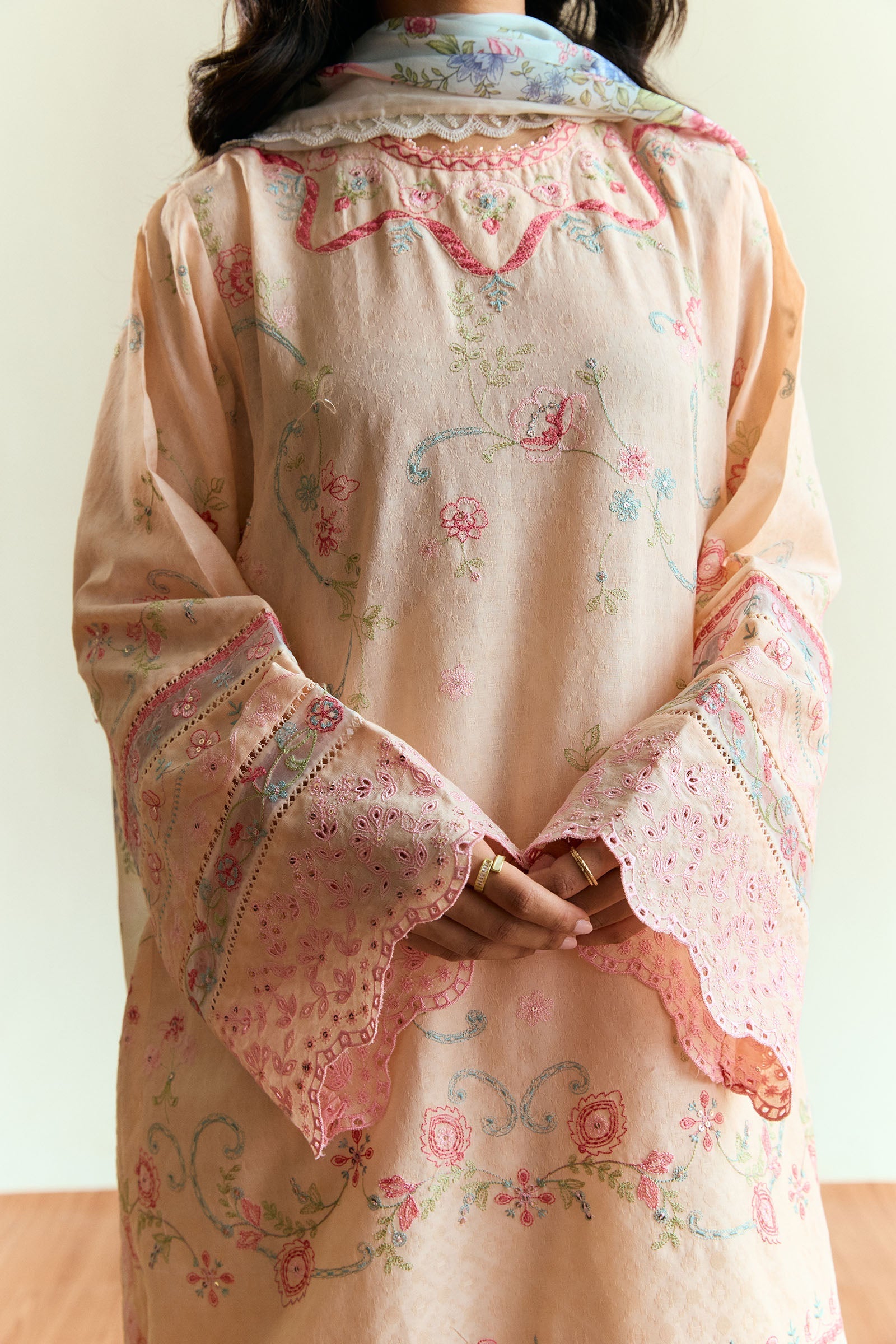 Zara Shahjahan | Coco Eid Edit | Lumen-D7 M Ivory Jacquard