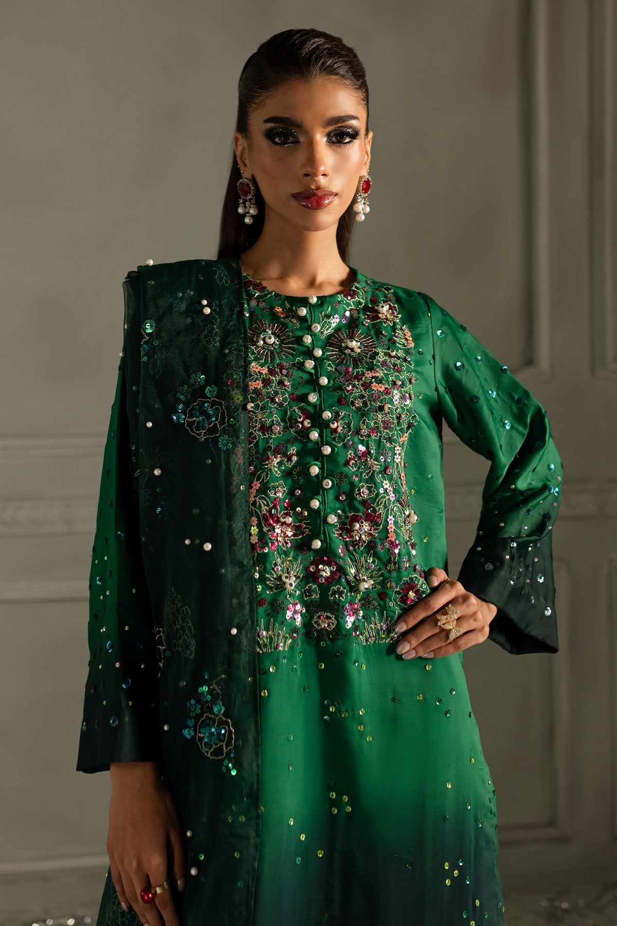 Nureh | Tiny Twinkles | Ruby Rush TW-09 L Emerald Green Silk