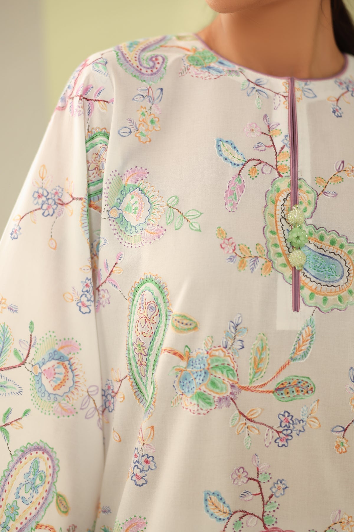 Baroque | Eid Printique | EMBROIDERED PRINTED LAWN UF-4179 M Pearl White Lawn