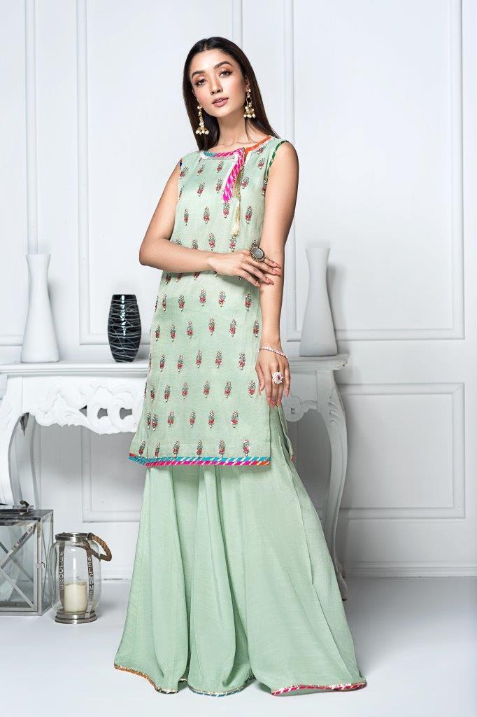 Hana | Eclectic Ready to Wear | Pistacia XS Mint Green Zari Net