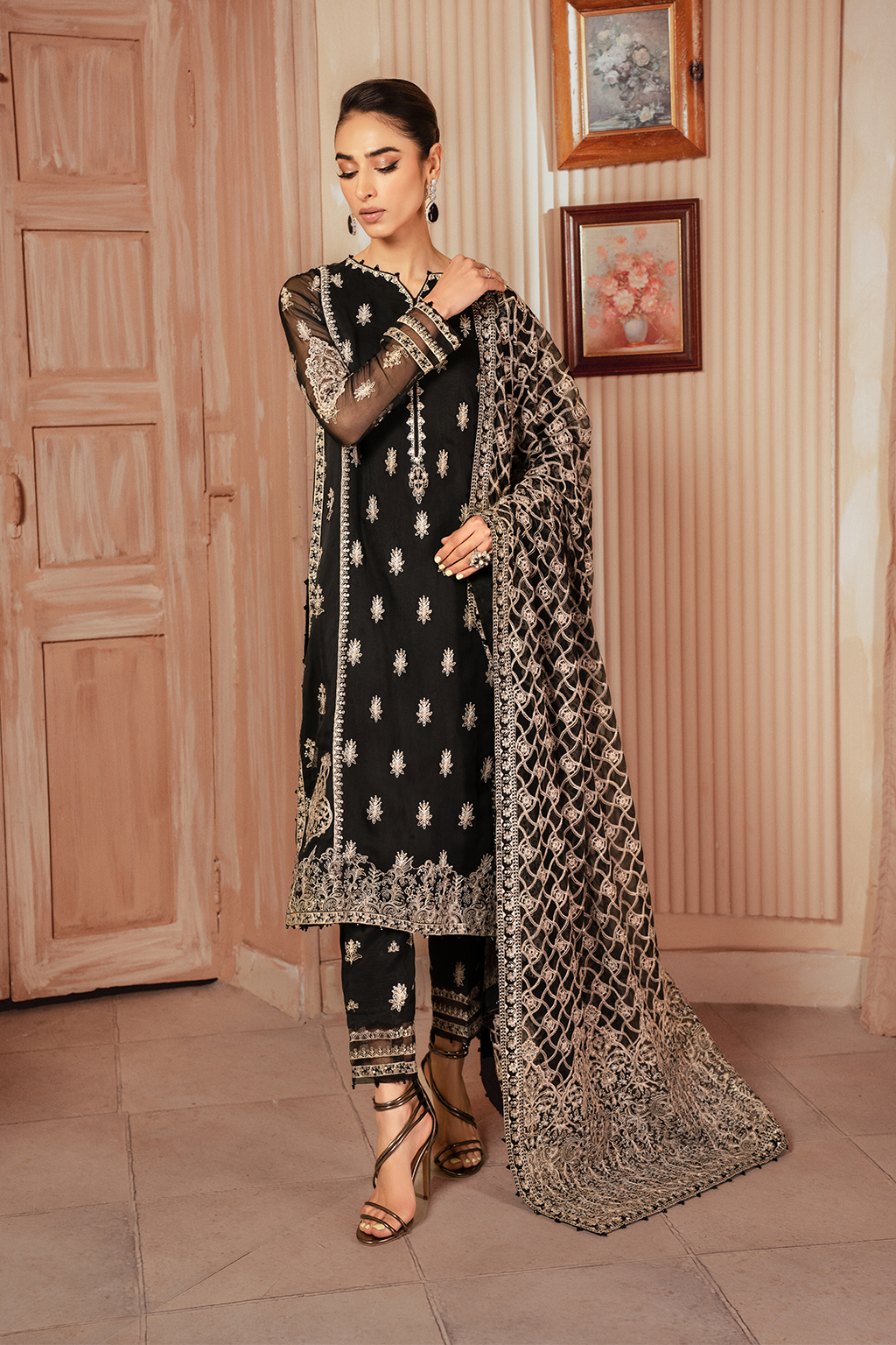 Iznik | Chiffon Kari | ICK-03 Embroidered Chiffon - Pakistani Designer Dress - by Iznik | Type: Formal - 100% Original at Saira Sultan