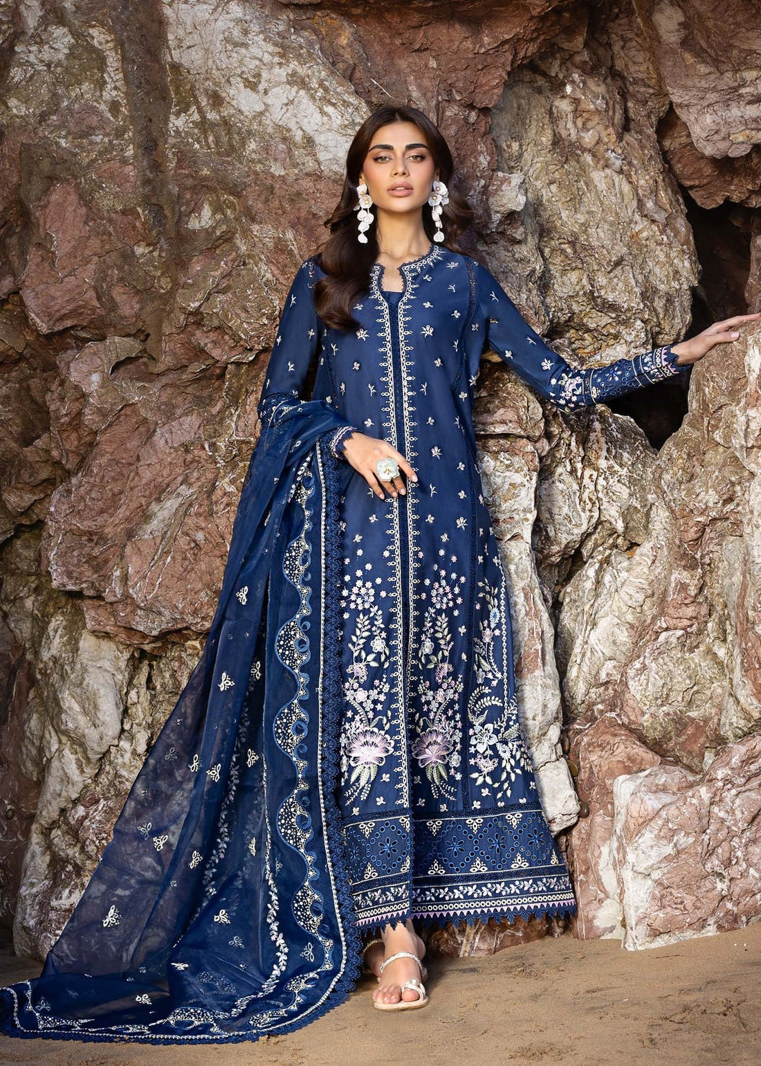 Akbar Aslam | Mare Lawn Edit 25 | Eilara S Navy Lawn