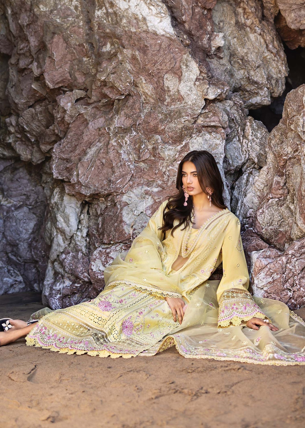 Akbar Aslam | Mare Lawn Edit 25 | Solara XL Pale Yellow Lawn