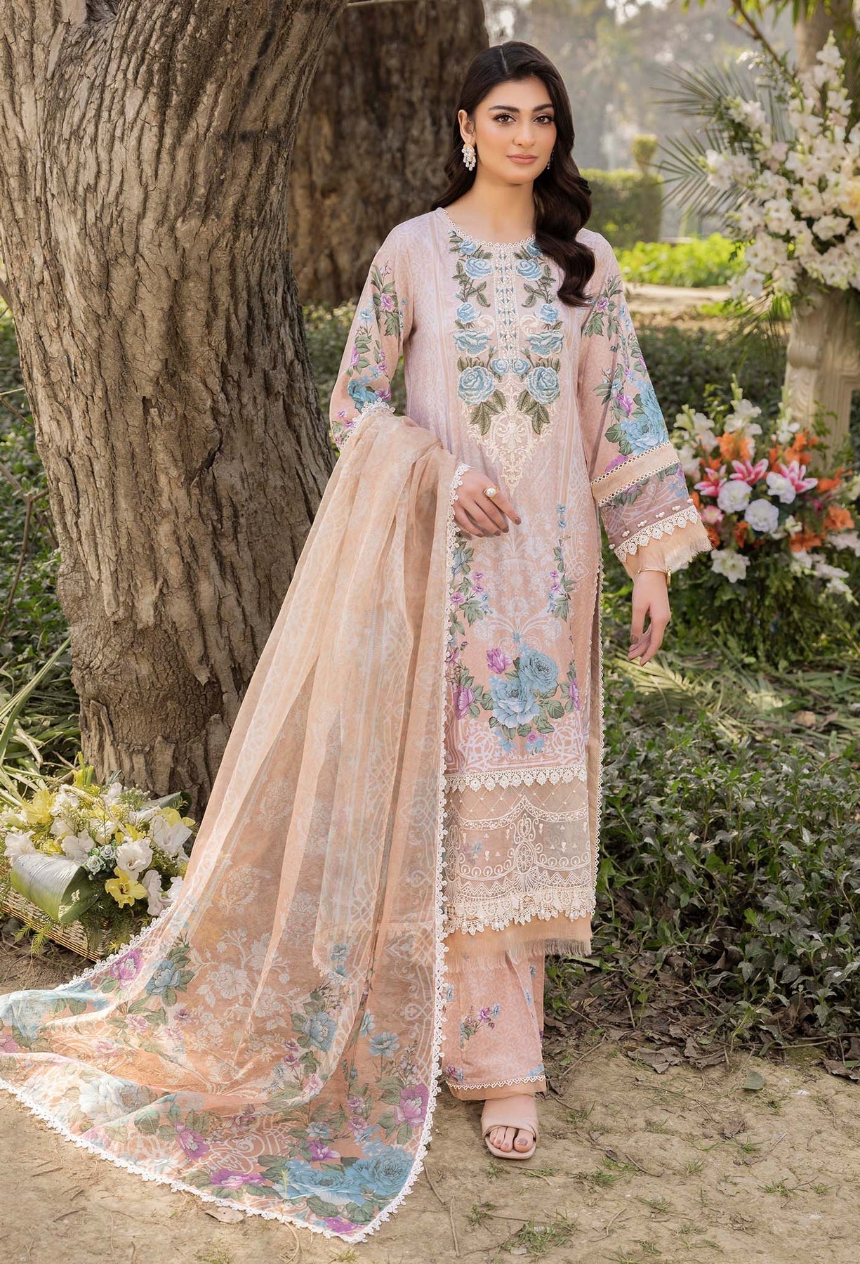Adans Libas | Morzine Lawn 25 | MORZINE 07002 XS Pale Peach Lawn