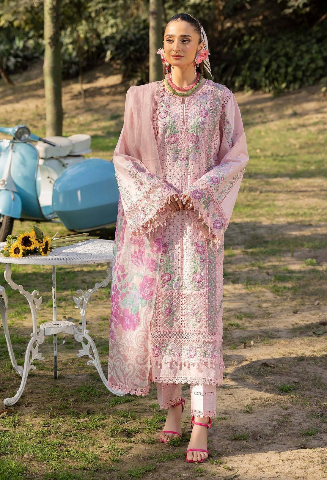 Adans Libas | Gul Rukh Lawn 25 | RUKH 2830 XS Pink Lawn
