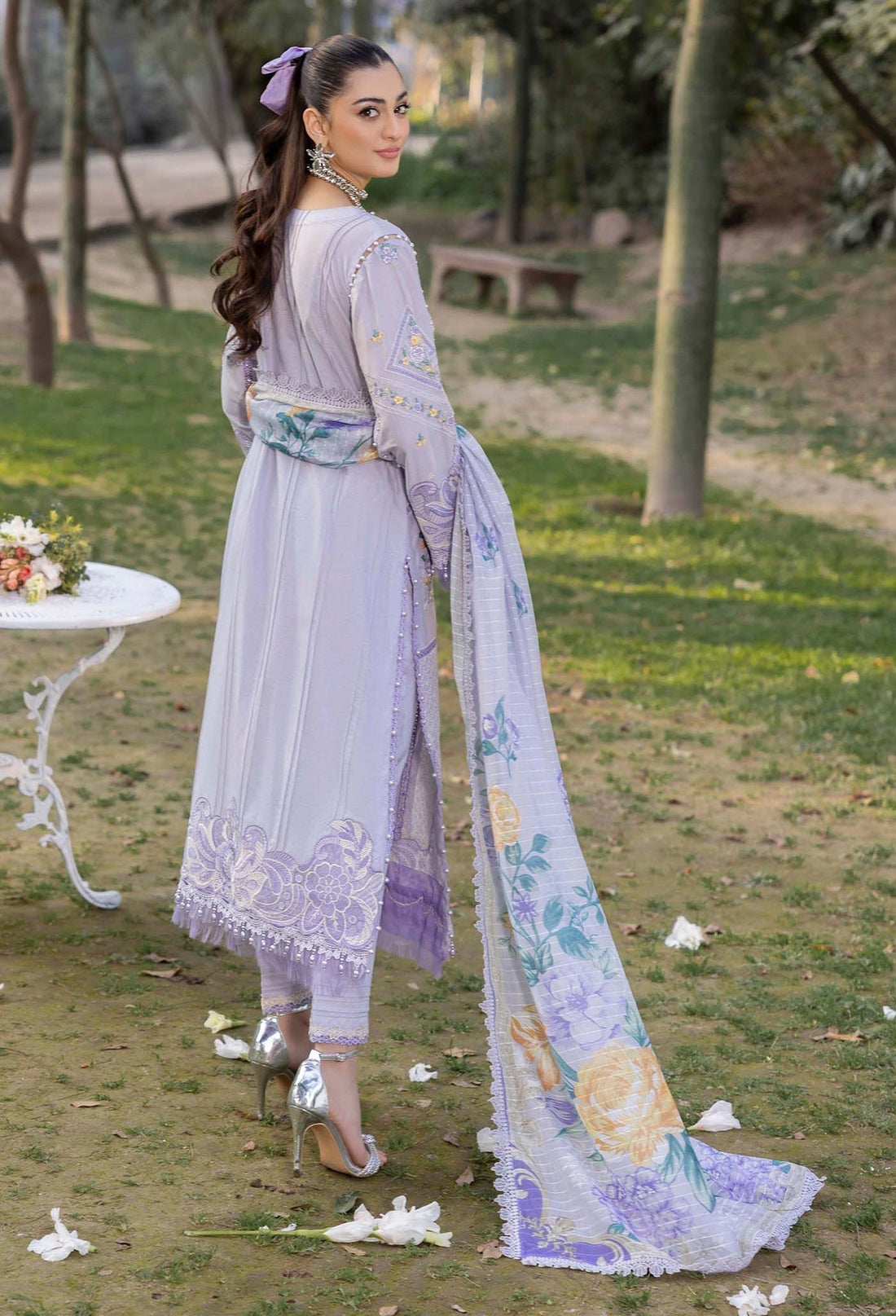 Adans Libas | Gul Rukh Lawn 25 | RUKH 2835 XS Lilac Lawn
