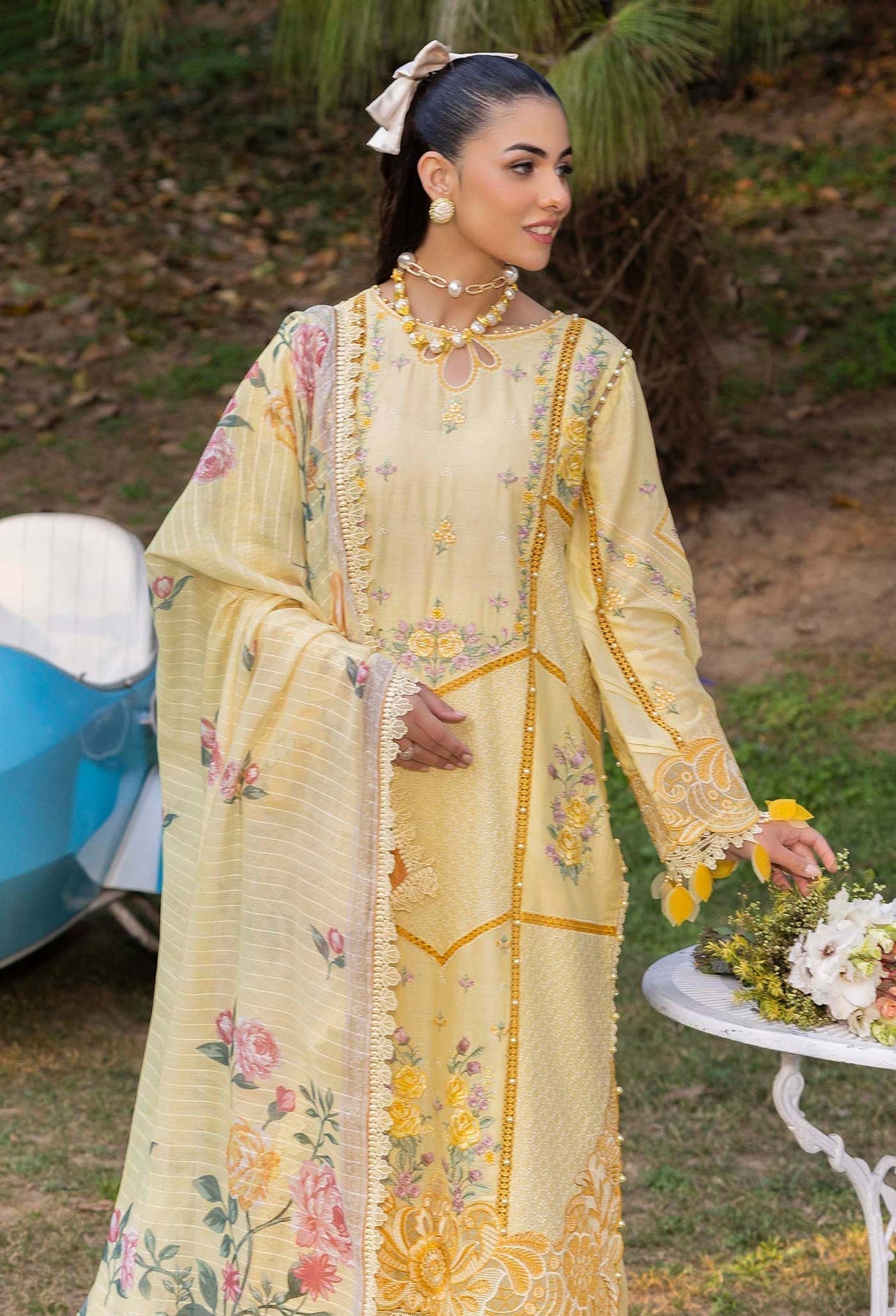 Adans Libas | Gul Rukh Lawn 25 | RUKH 2836 S Yellow Lawn