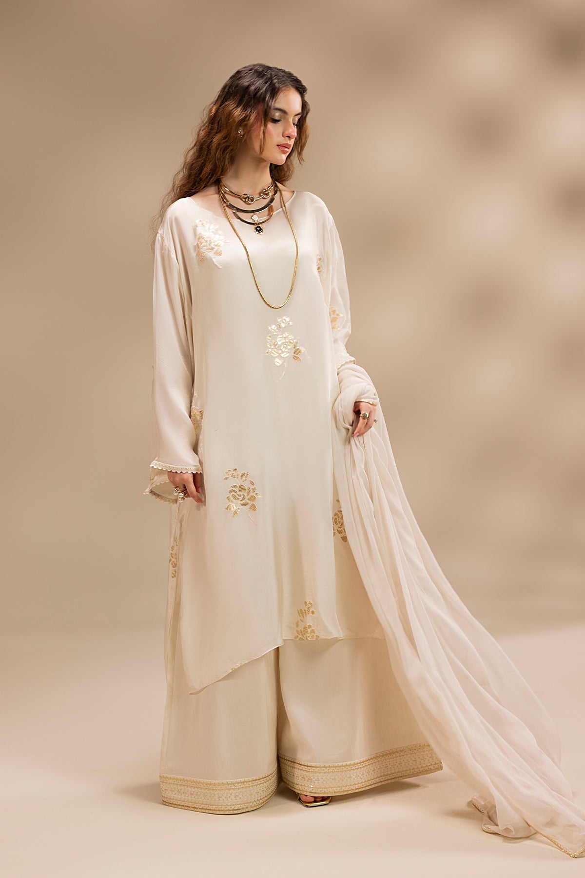 Erum Khan | Lillia Summer Edit | Moon Pearl XL Off White Silk