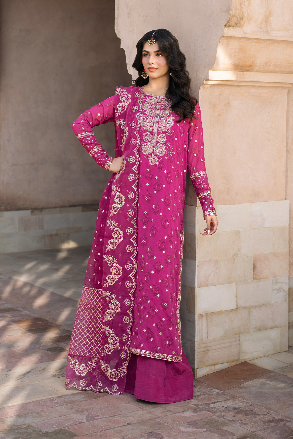 Iznik | Bandhani Formals | UE-326 XS Magenta Chiffon