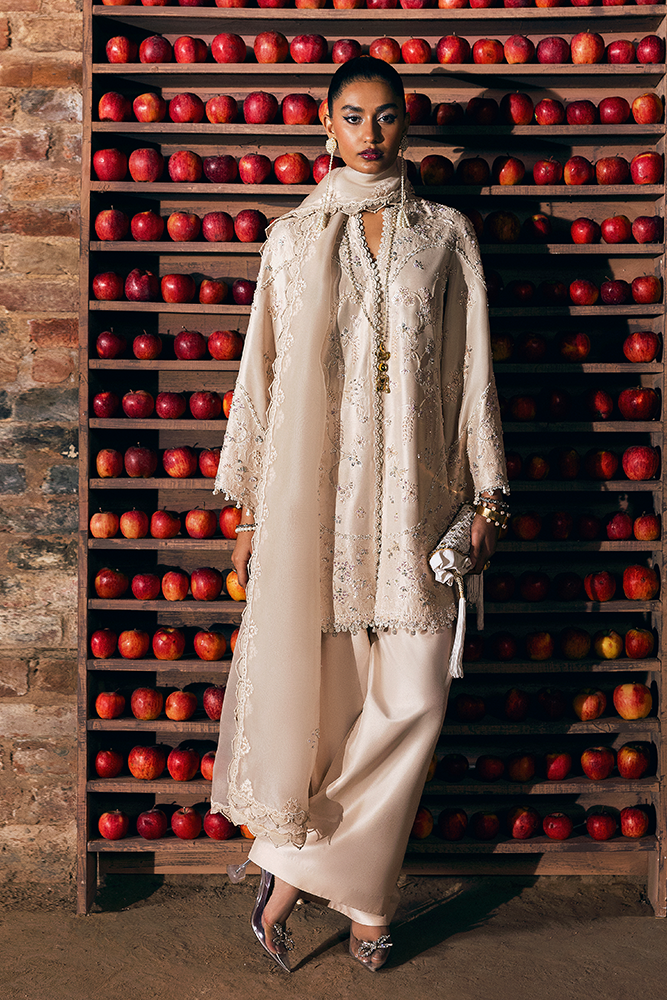 Suffuse | Silk Pret Summer 25 | RHEA XS Mauve Silk