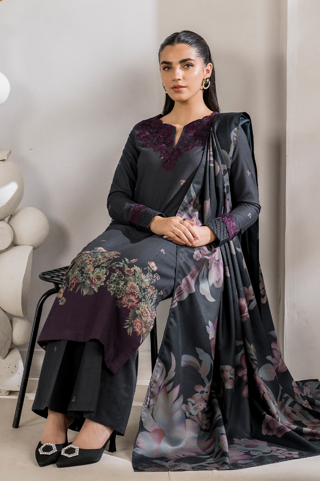 Iznik | Exclusive Winter | UE-357 Custom Size Black Slub Khaddar