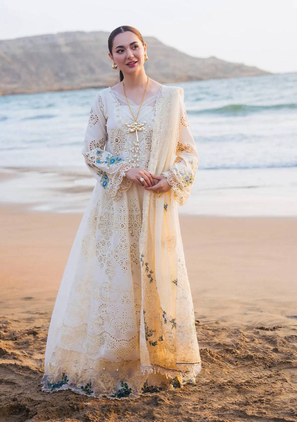 Elaf Premium | Hai Kuch Festive Lawn 24 | EHK-03B Ayra - Pakistani Designer Dress - by Elaf Premium | Type: Luxury - 100% Original at Saira Sultan