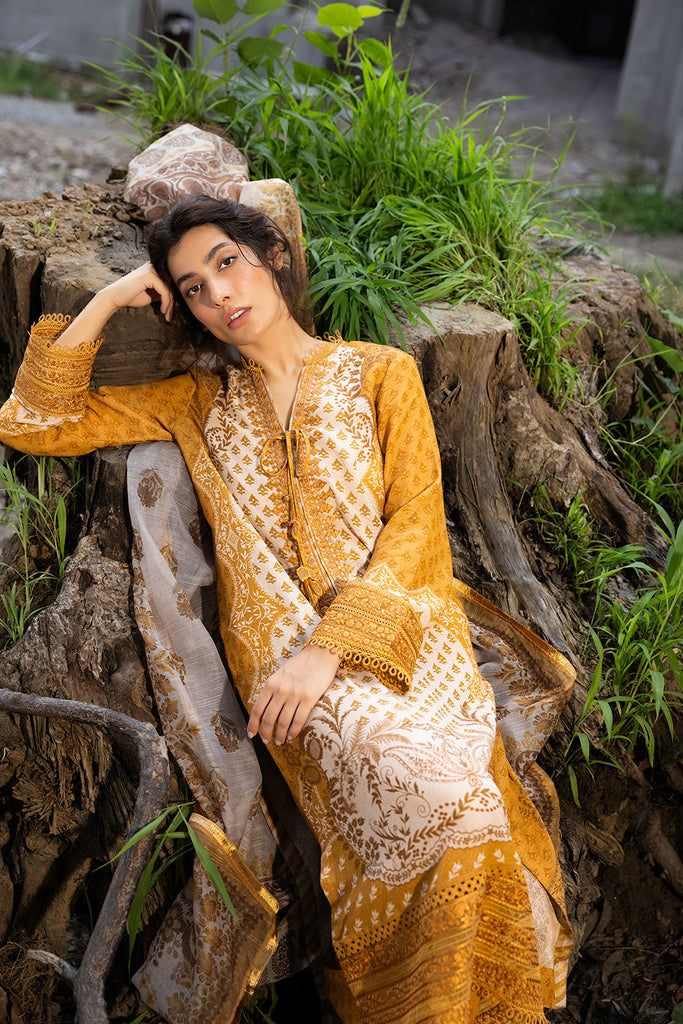 Sobia Nazir | Fall Edit 24 | DESIGN 1A FALL EDIT 2024 UNSTITCHED - Pakistani Designer Dress - by Sobia Nazir | Type: Luxury - 100% Original at Saira Sultan