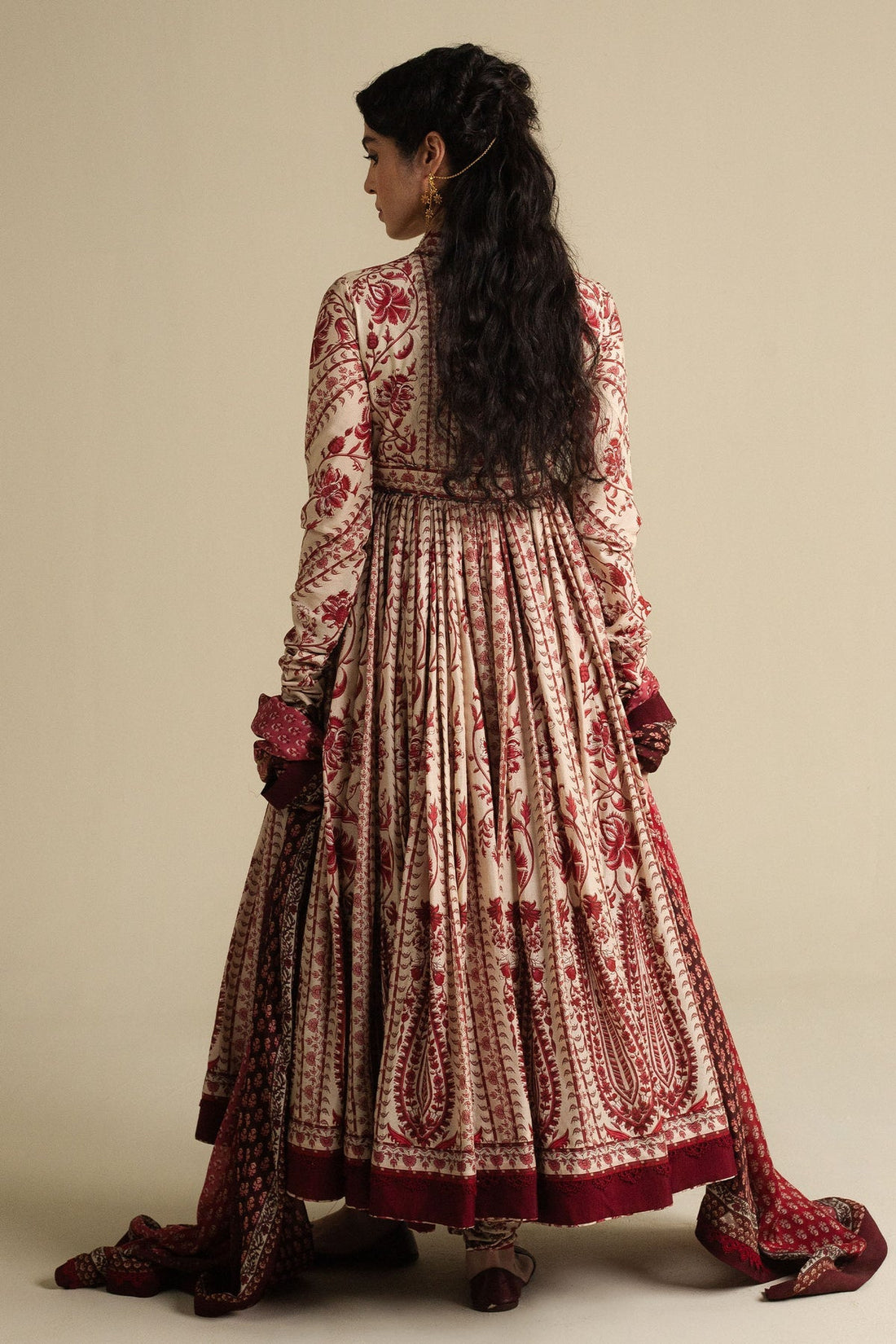 Zara Shahjahan | Anarkali 25 | Kashmiri-D1 - Pakistani Designer Dress - by Zara Shahjahan - Type : Ladies Clothes - 100% Original at Saira Sultan