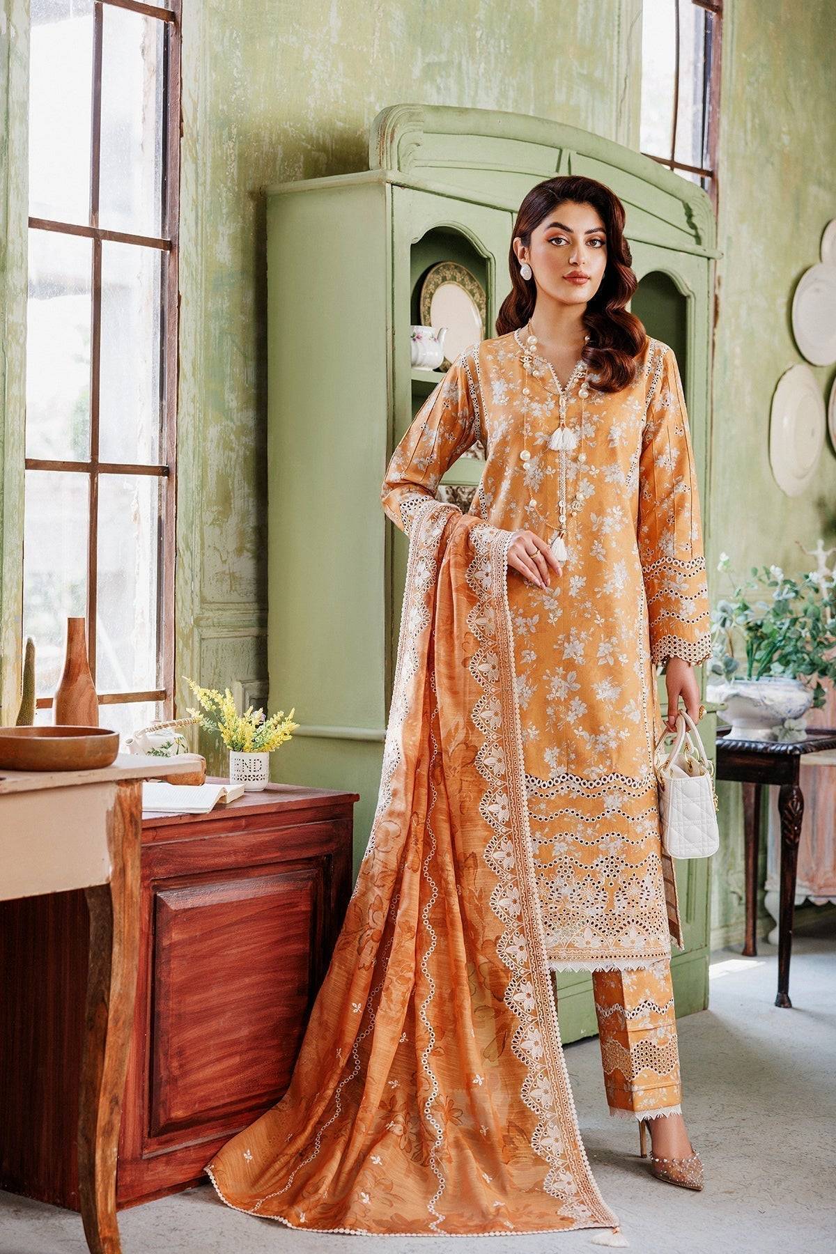 Alizeh | Maahi Vol 2 | AF-EPL-7014-SUNG - Pakistani Designer Dress - by Alizeh | Type: Luxury - 100% Original at Saira Sultan