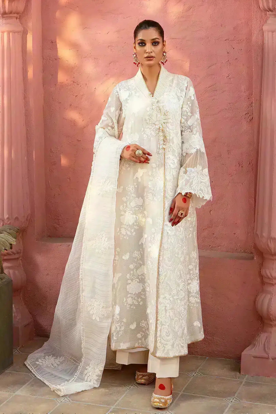 Nilofer Shahid | Nur e Subh Formals | Bazm e Sehar - Pakistani Designer Dress - by Nilofer Shahid | Type: Formal - 100% Original at Saira Sultan