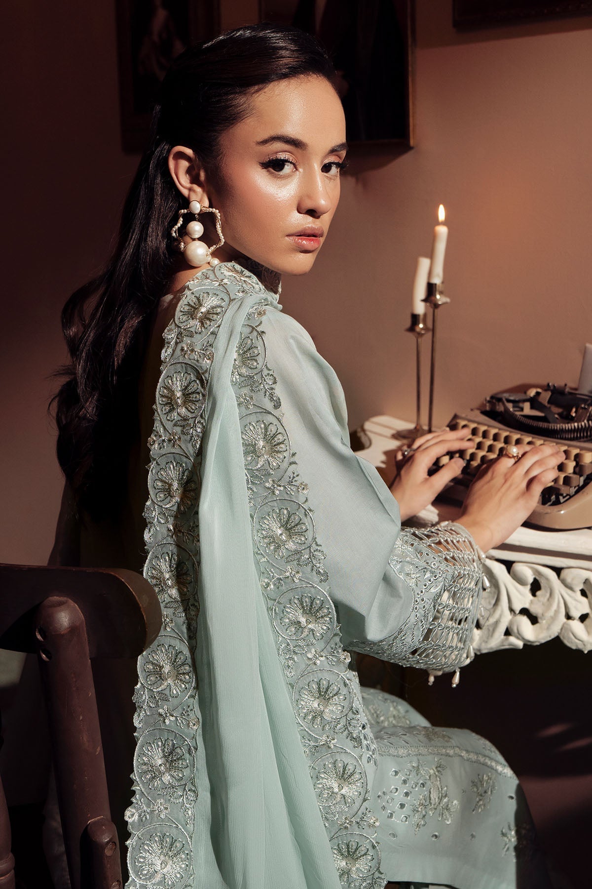 Nureh | Feya Eid Collection | FE-11 L Light Gray Lawn