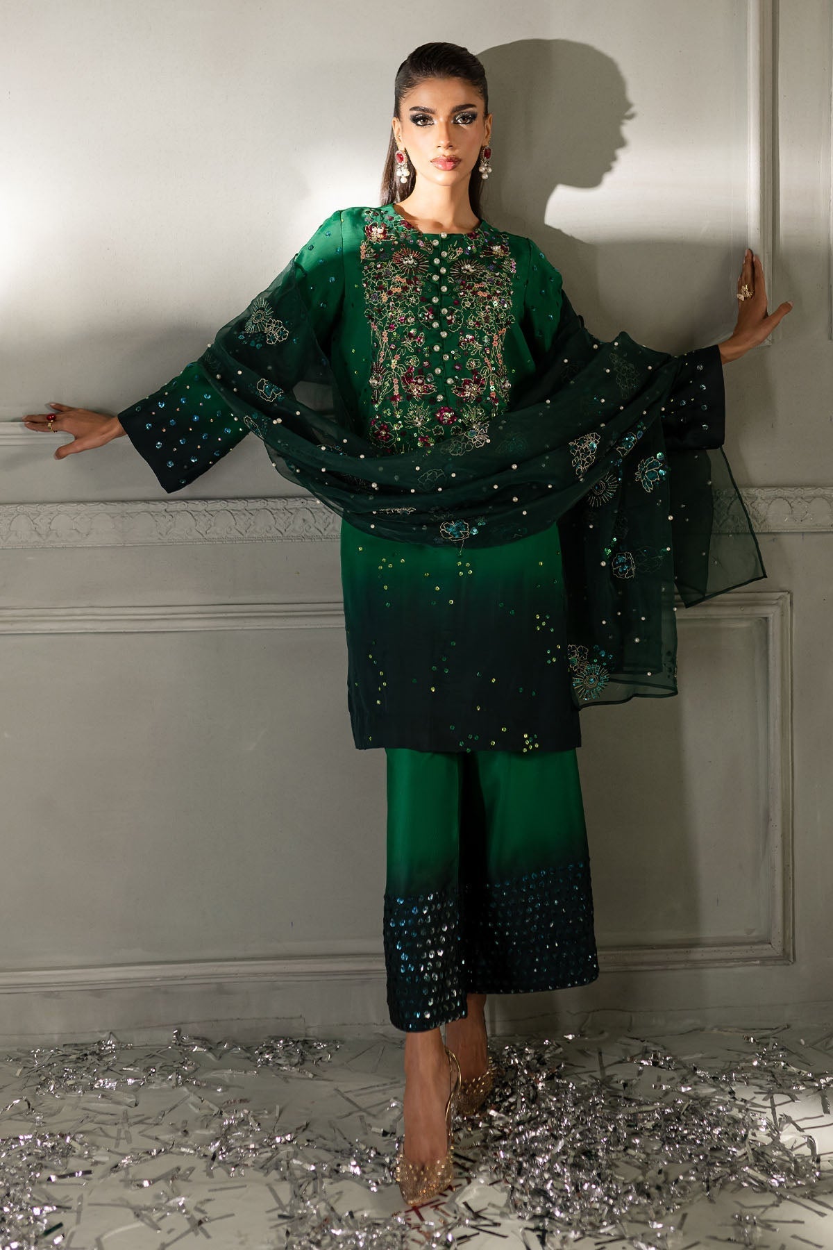 Nureh | Tiny Twinkles | Ruby Rush TW-09 M Emerald Green Silk