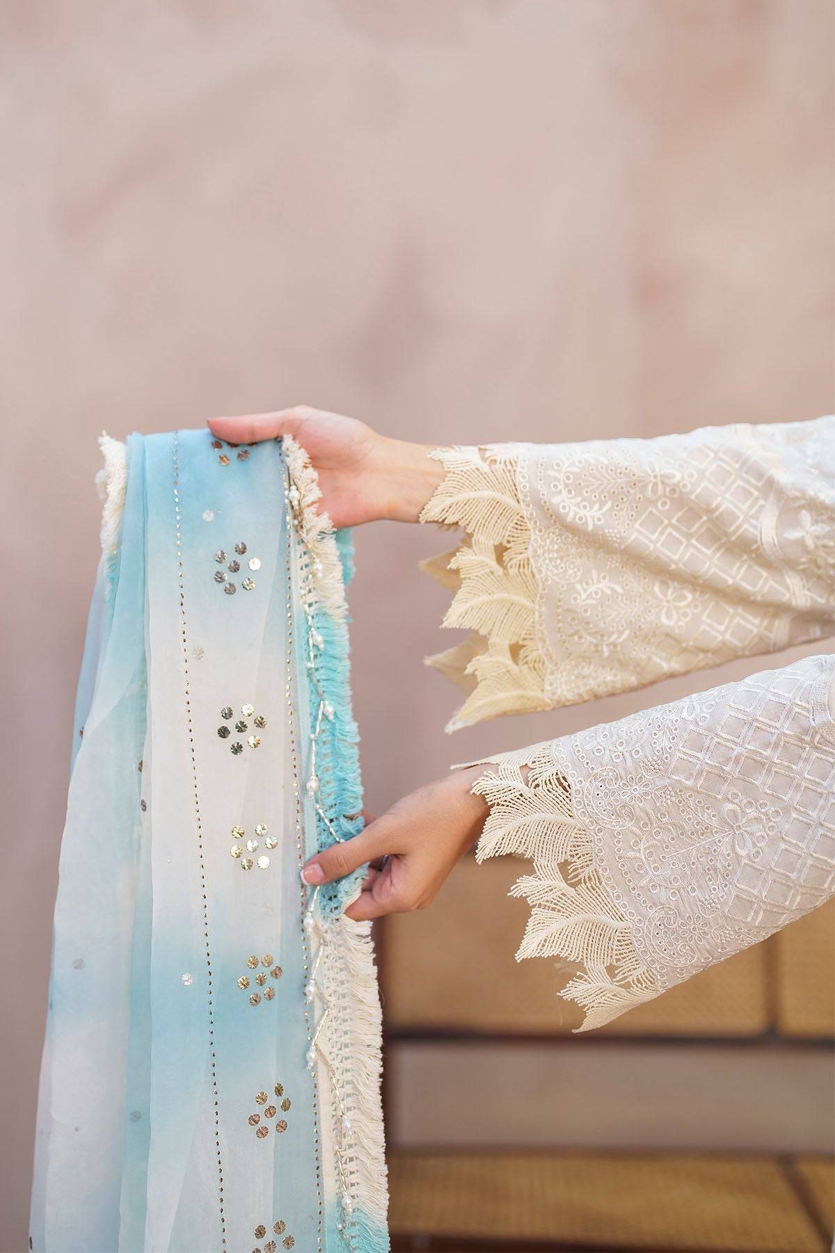 Nureh | Bazaar Lawn | NS-140 - Pakistani Designer Dress - by Nureh | Type: Luxury - 100% Original at Saira Sultan