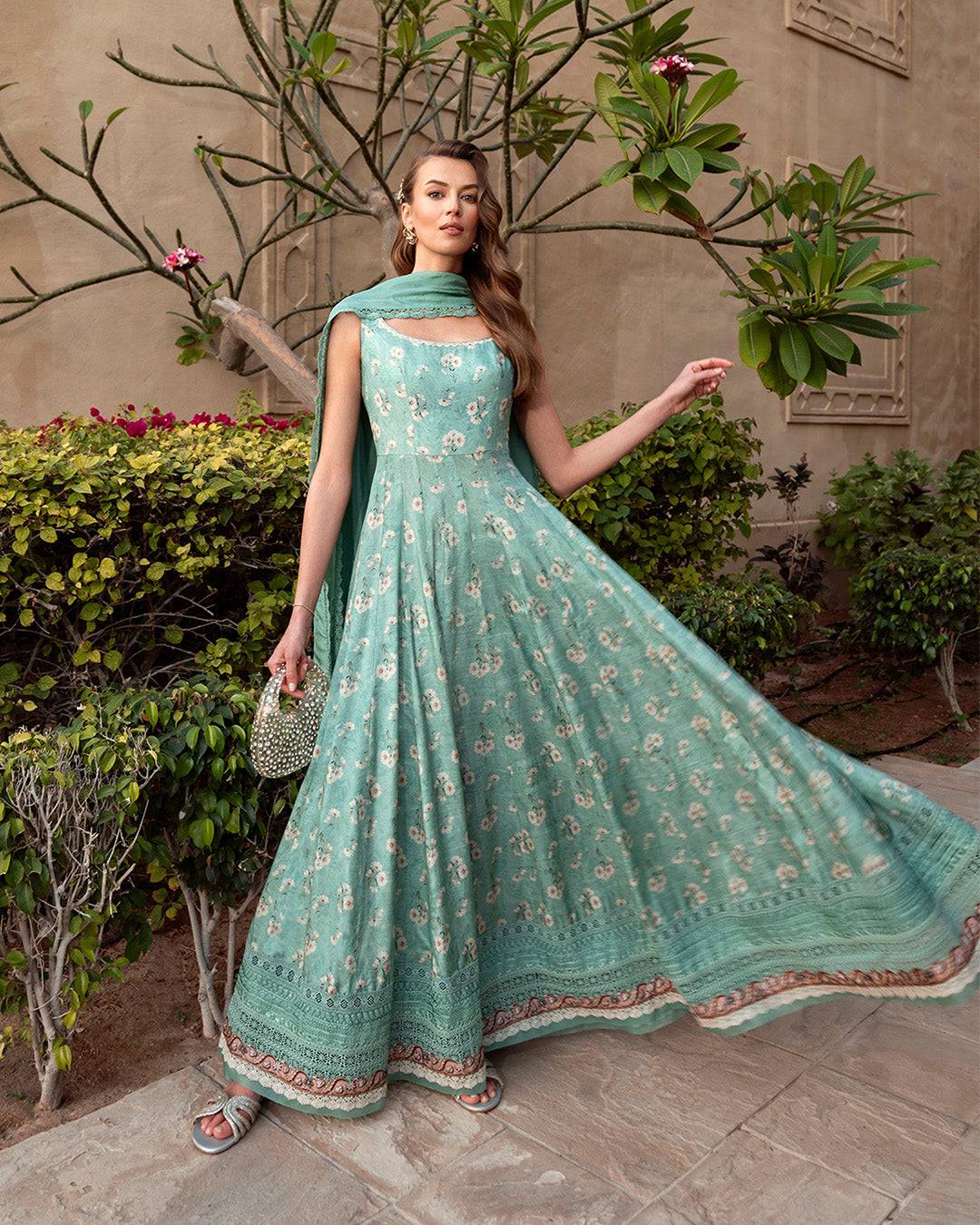 Faiza Saqlain | Zurina Luxury Pret | Felisa - Pakistani Designer Dress - by Faiza Faisal | Type: Luxury - 100% Original at Saira Sultan