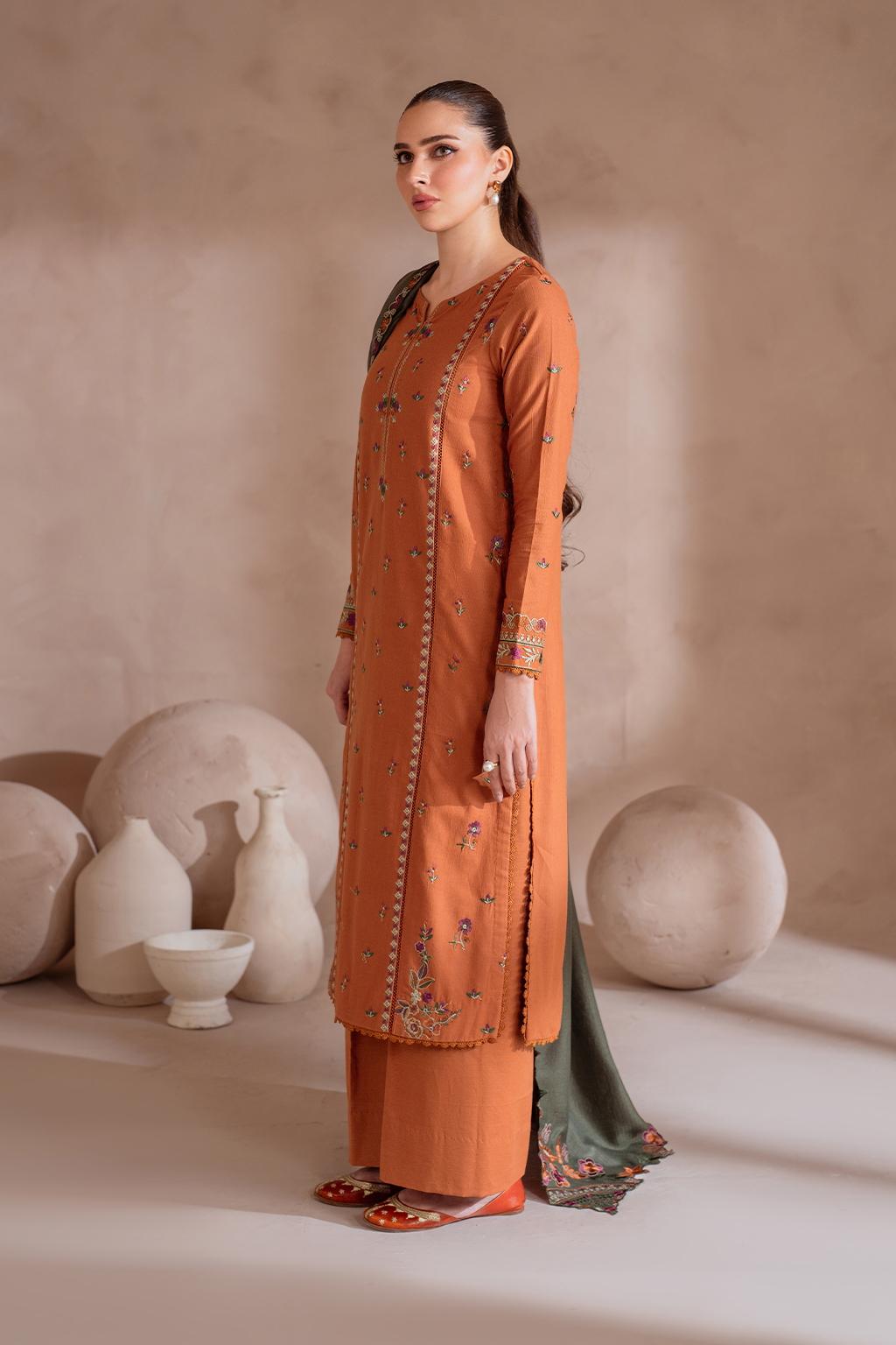 Iznik | Exclusive Winter | UE-367 XL Burnt Orange Khaddar