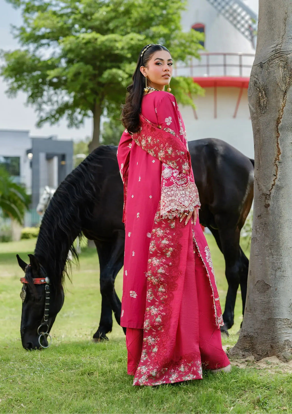 Elaf Premium | Luxury Lawn 25 | ELH-6B JULIET XS Fuchsia Pink Lawn