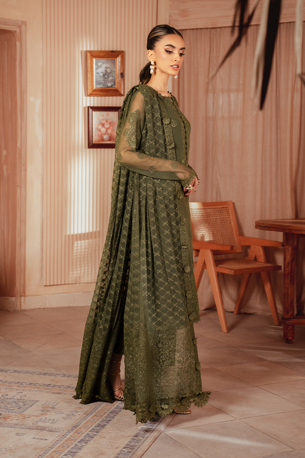 Iznik | Chiffon Kari | ICK-05 Embroidered Chiffon - Pakistani Designer Dress - by Iznik | Type: Formal - 100% Original at Saira Sultan