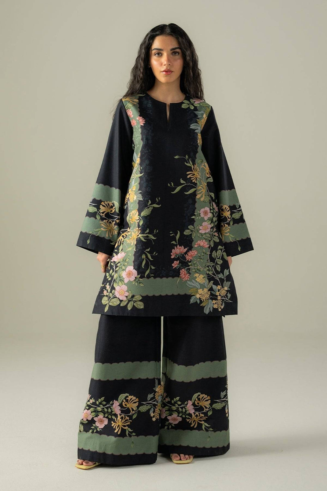 Afrozeh | Coords 25 | Shadowed - Pakistani Designer Dress - by Afrozeh - Type : Ladies Clothes - 100% Original at Saira Sultan