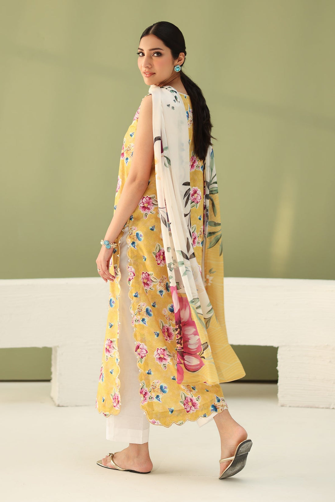 Baroque | Eid Printique | EMBROIDERED PRINTED LAWN UF-4182 XS Lime Yellow Lawn