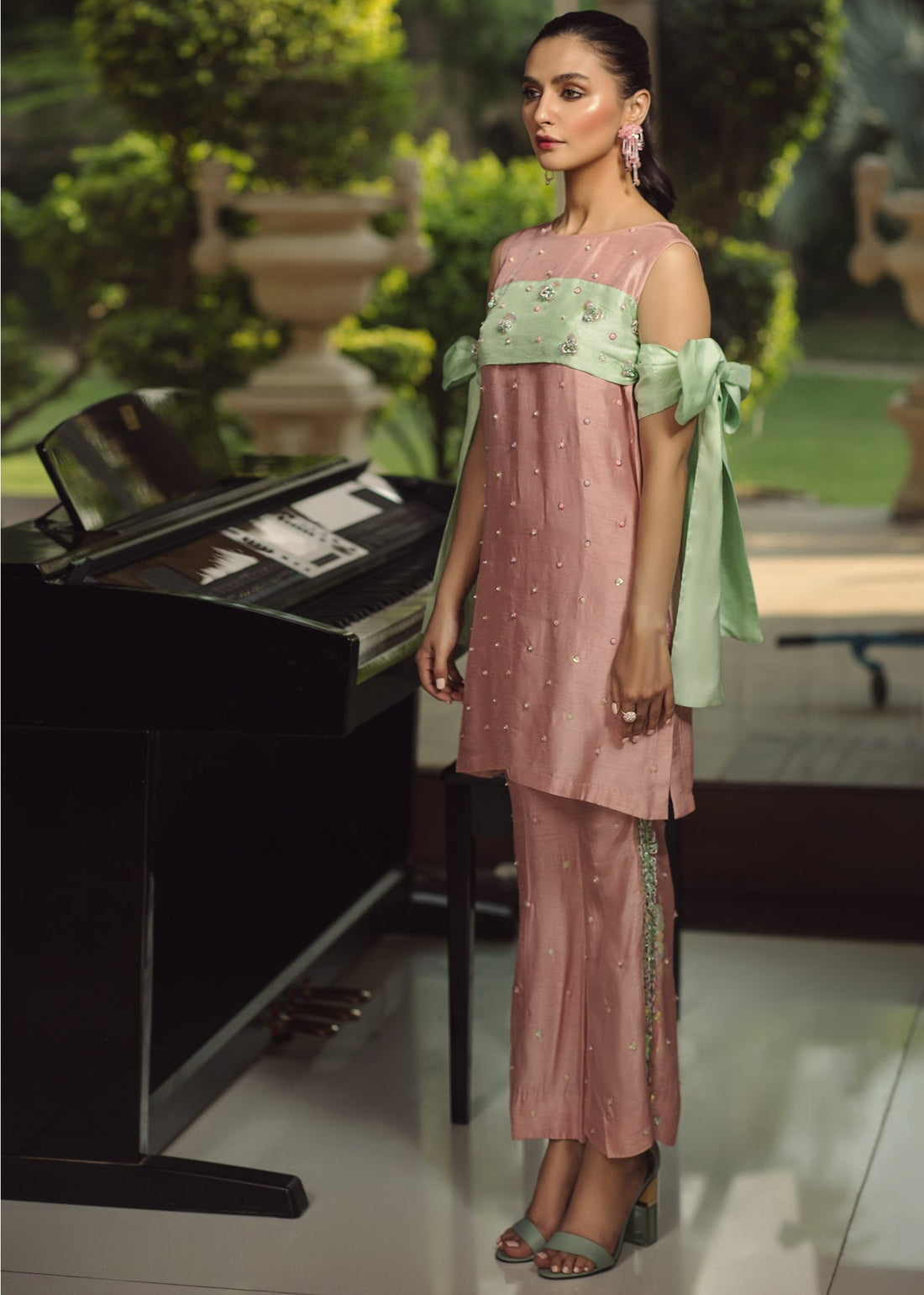 Hana | Serendipity Ready to Wear | Pistachio XS Pink Raw Silk