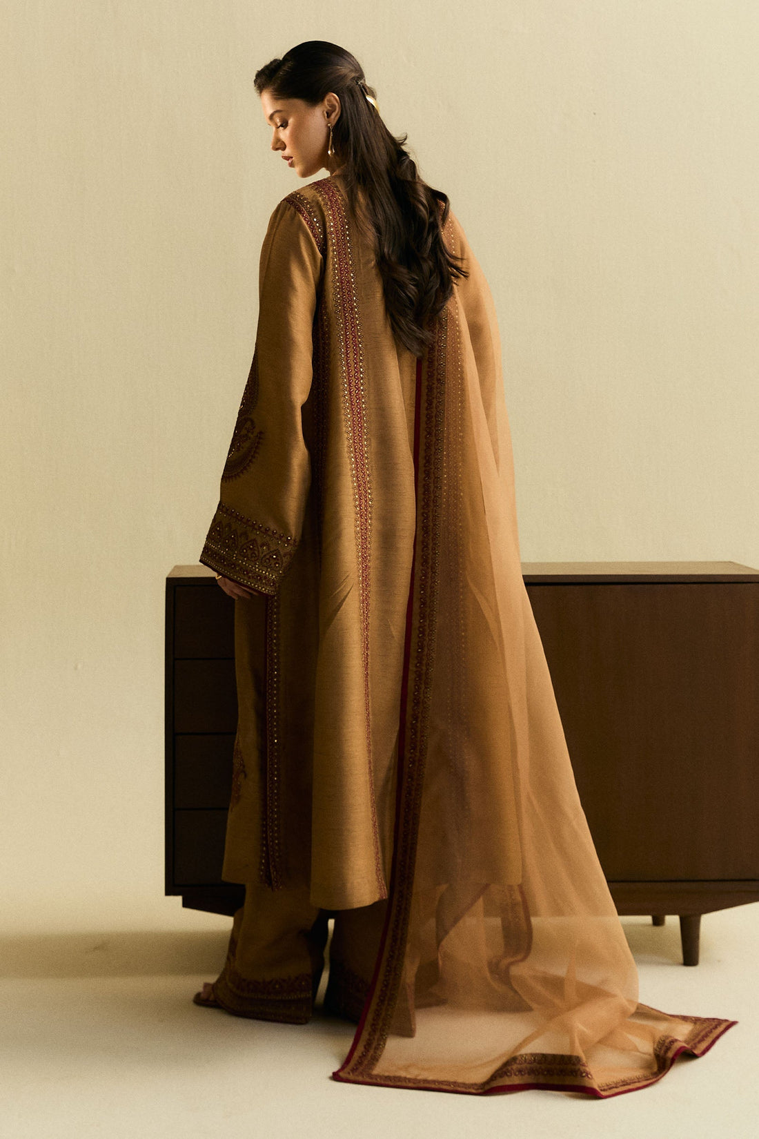 Zara Shahjahan | Festive Wear 25 | ZR25F0224 - Pakistani Designer Dress - by Zara Shahjahan - Type : Ladies Clothes - 100% Original at Saira Sultan
