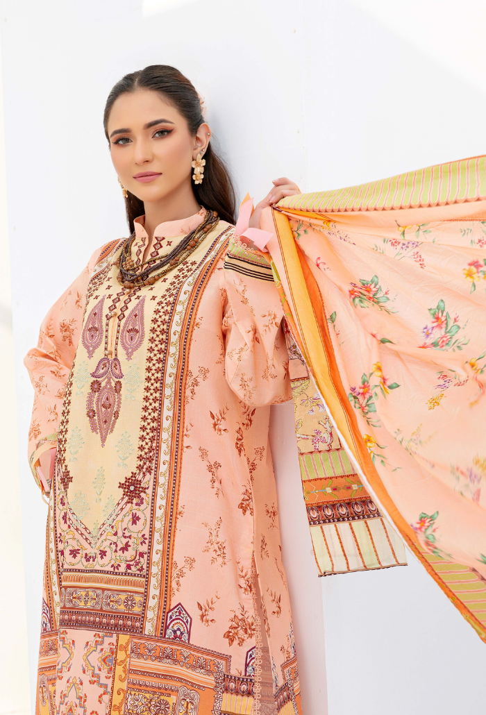 Humdum | Saira Bano Lawn 24 | D10 -  HumDum Casuals -  Saira Sultan