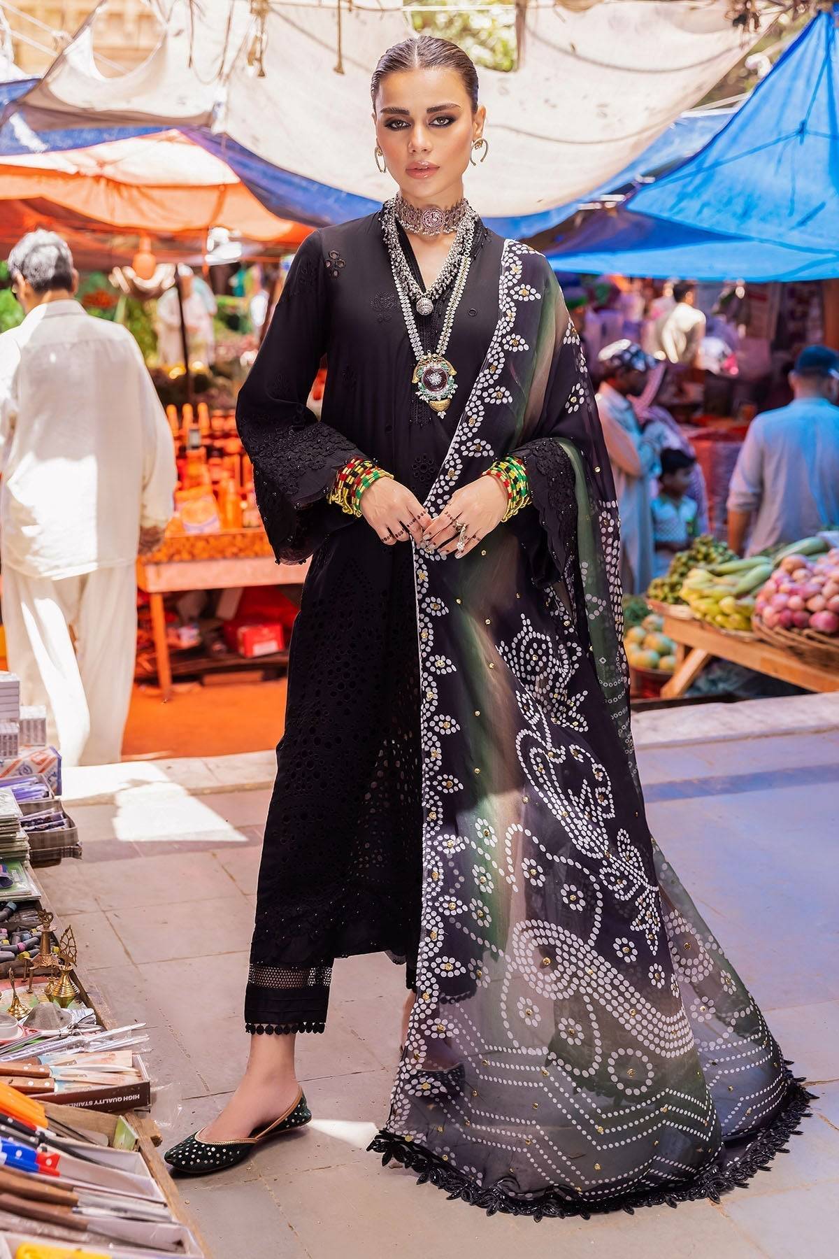 Nureh | Bazaar Lawn | NDS-89 - Pakistani Designer Dress - by Nureh | Type: Luxury - 100% Original at Saira Sultan