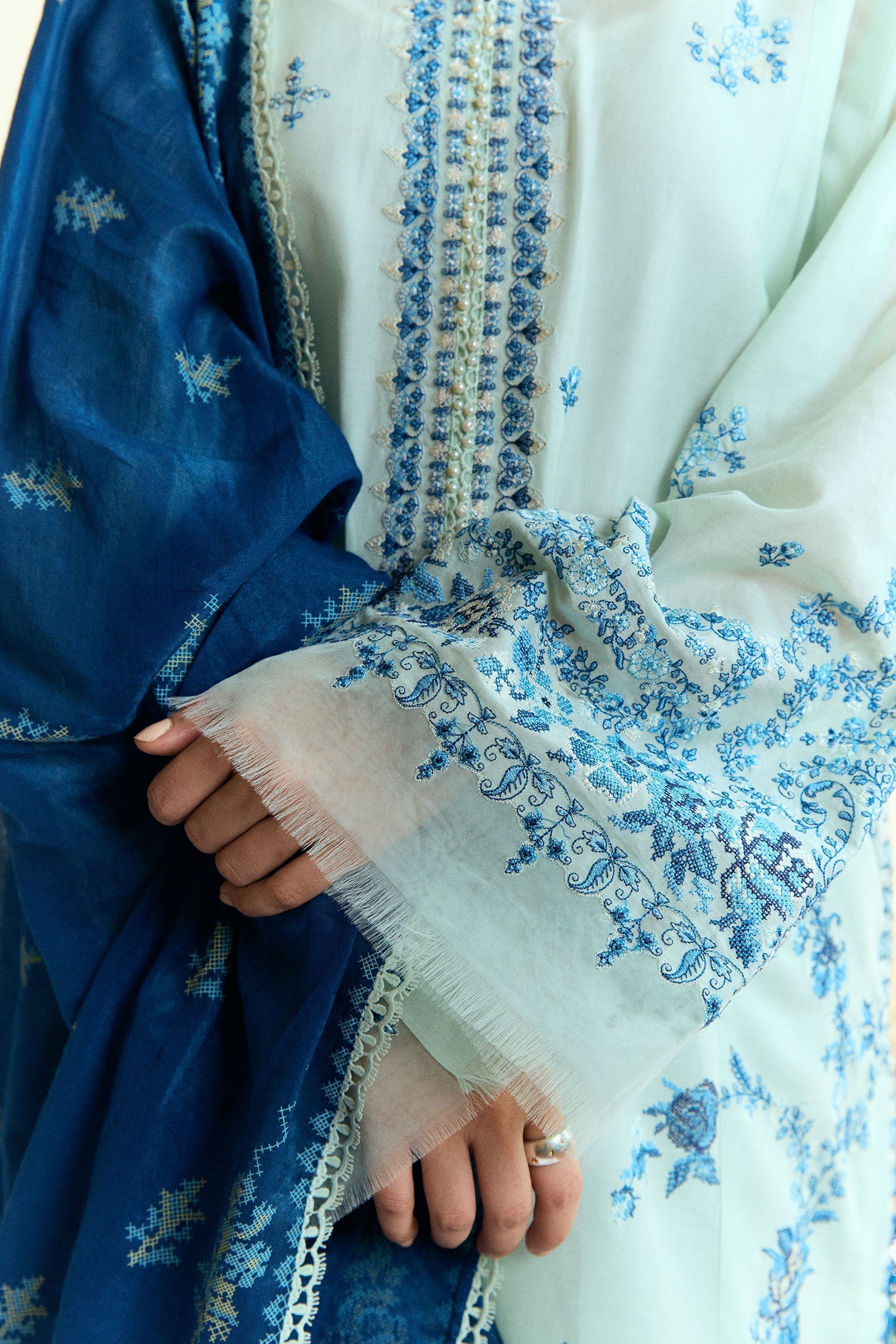 Zara Shahjahan | Coco Eid Edit | Isle-D10 M Ice Blue Lawn