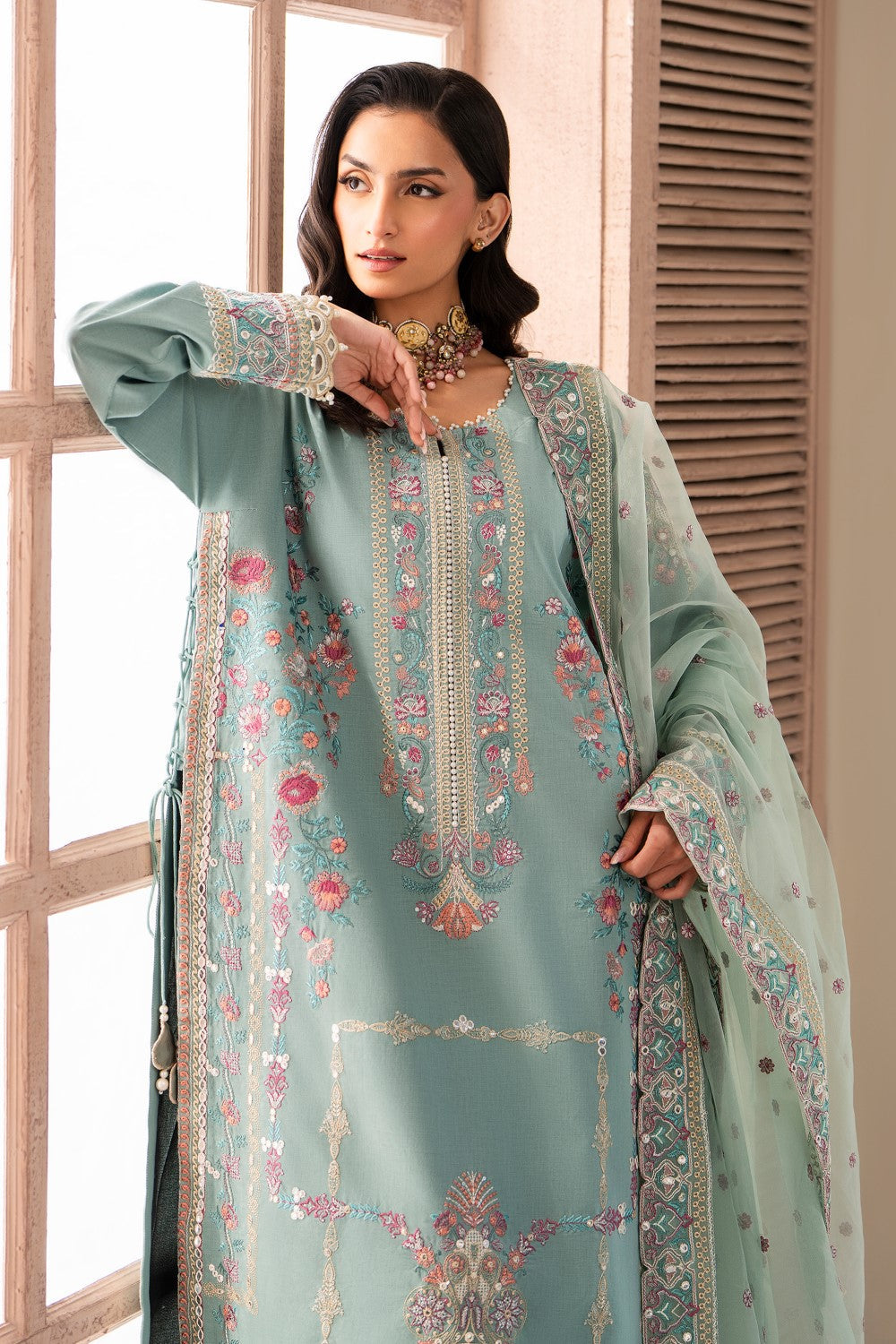 Maryum N Maria | Luxury Lawn 25 | AMANI - MS50110 M Aqua Lawn