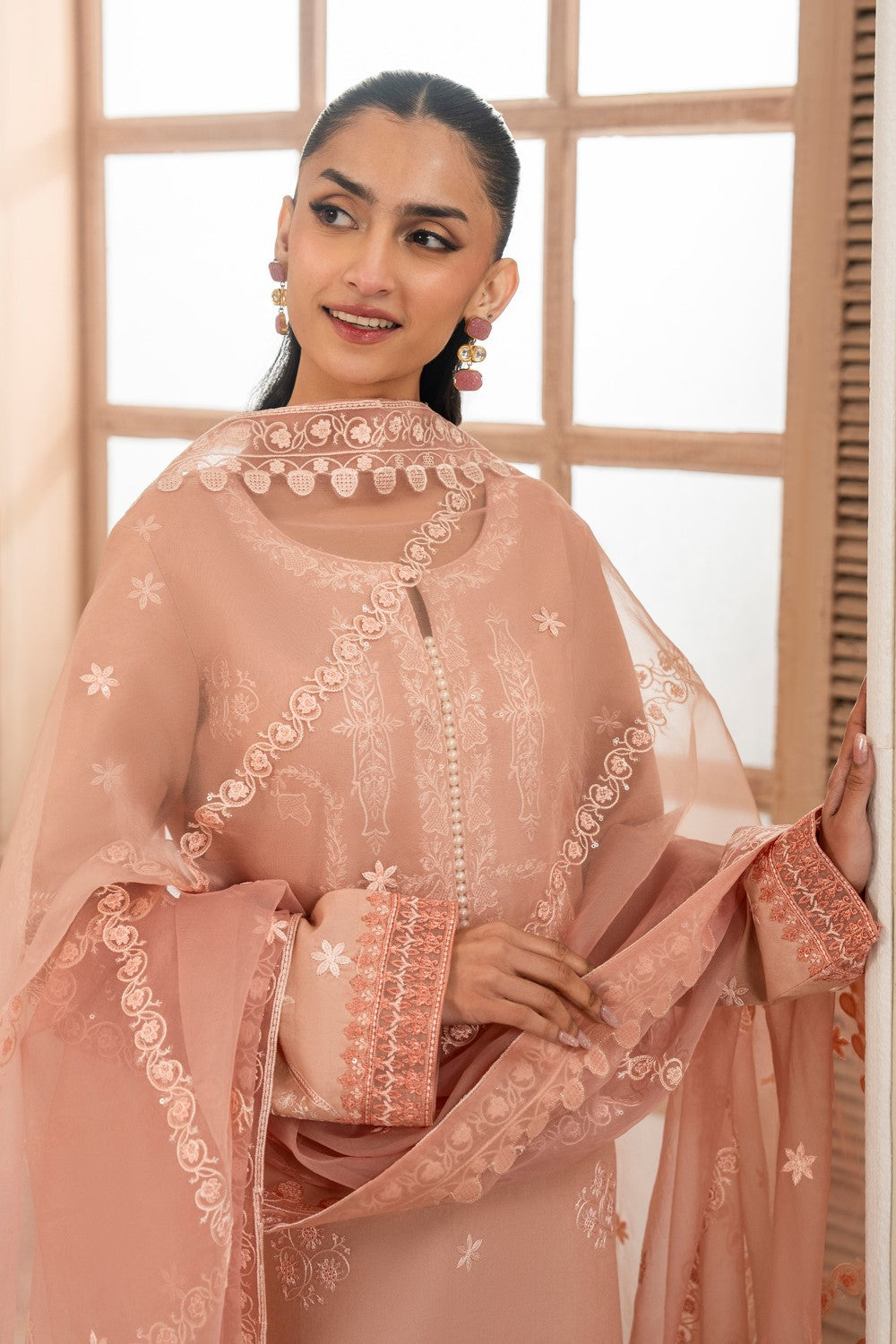 Maryum N Maria | Luxury Lawn 25 | AFRA - MS50114 L Nude Peach Lawn