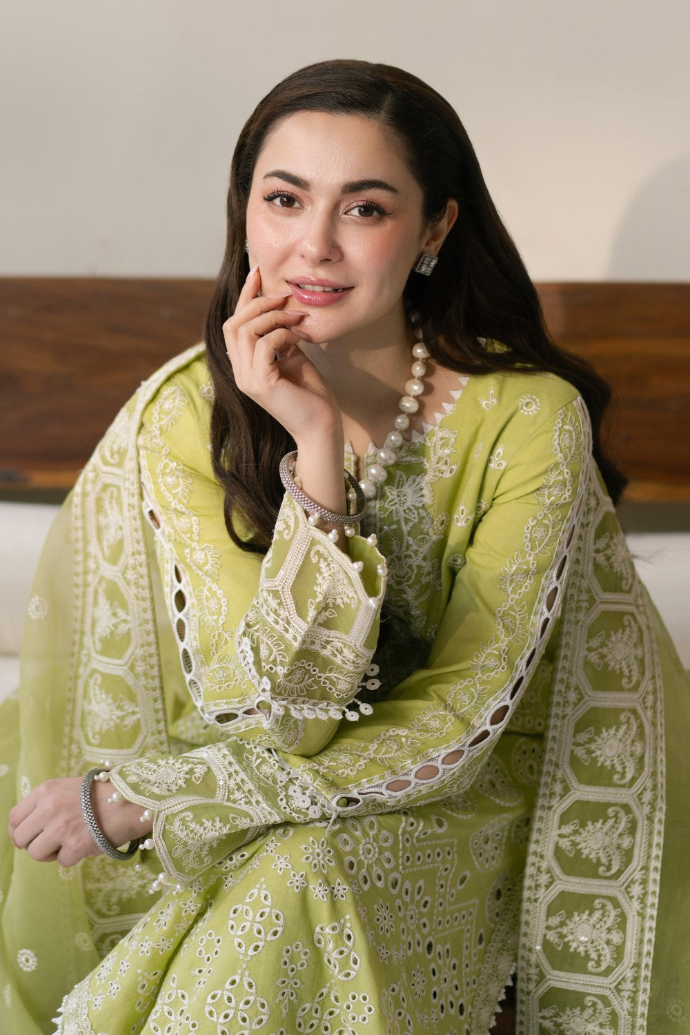 Maryum N Maria | Luxury Lawn 25 | ALIYA - MS50117 M Apple Green Lawn