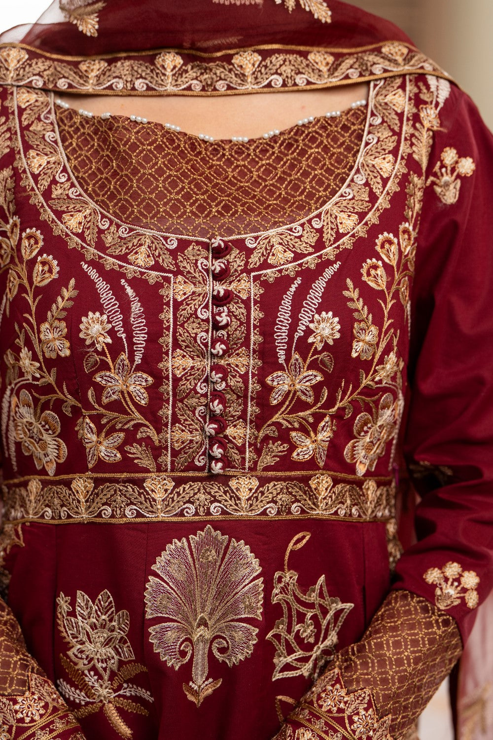 Maryum N Maria | Luxury Lawn 25 | ALAA - MS50125 M Maroon Lawn