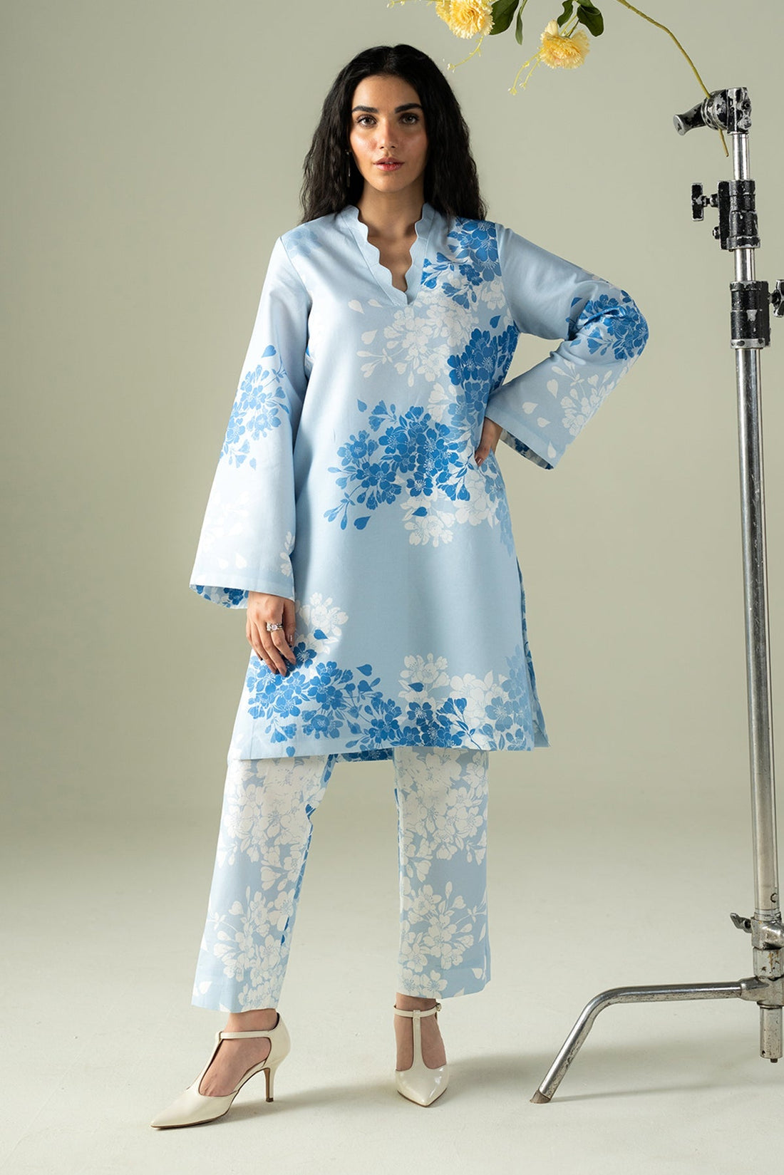 Afrozeh | Coords 25 | Muffled - Pakistani Designer Dress - by Afrozeh - Type : Ladies Clothes - 100% Original at Saira Sultan