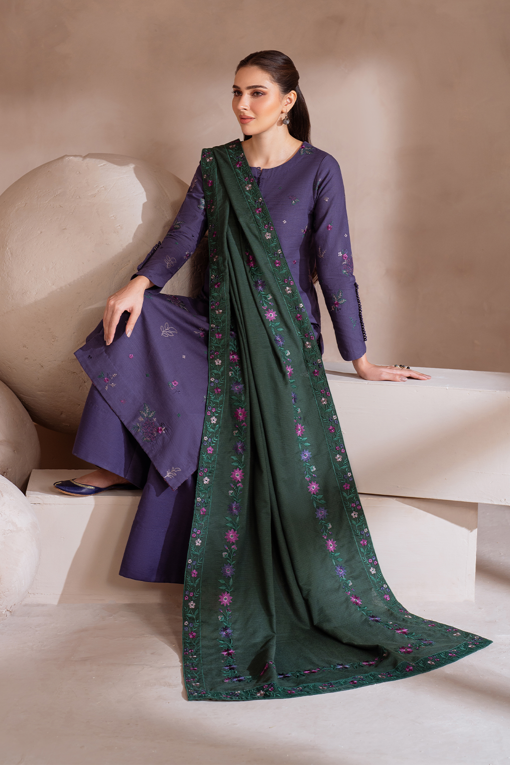Iznik | Exclusive Winter | UE-366 XL Purple Khaddar