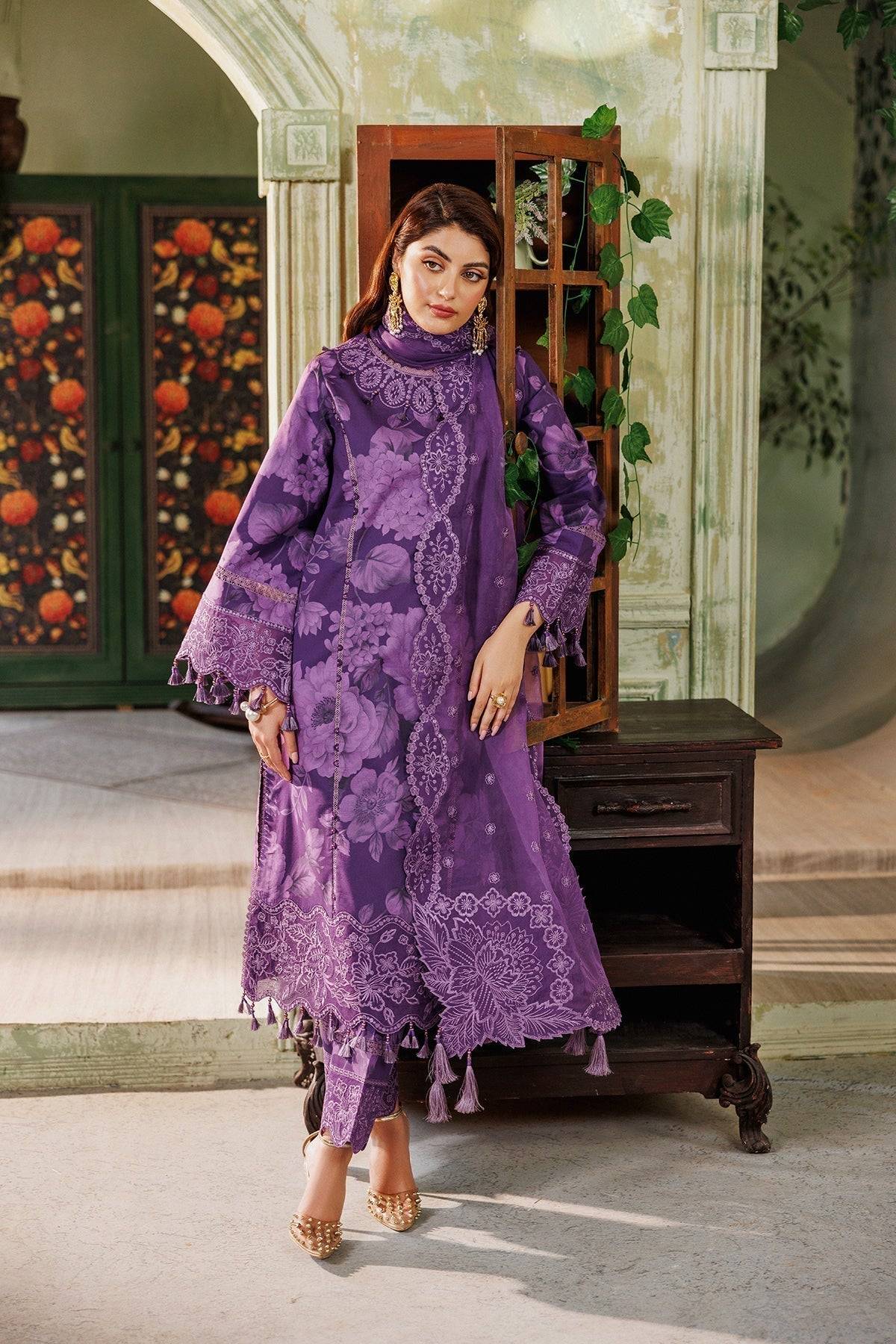 Alizeh | Maahi Vol 2 | AF-EPL-7018-ZAUQ - Pakistani Designer Dress - by Alizeh | Type: Luxury - 100% Original at Saira Sultan