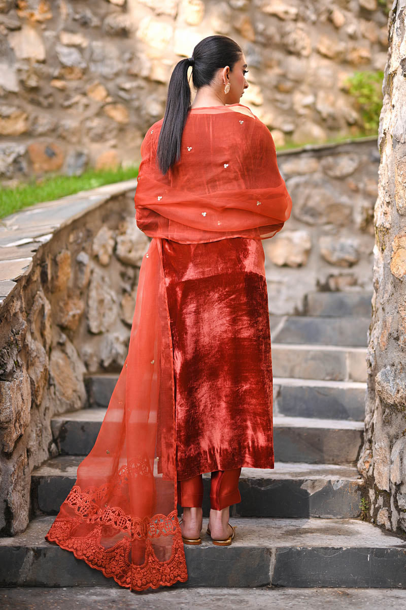 Hue Pret | Farasha Luxury Winter | Freya -  Hue Pret Ladies Clothes -  Saira Sultan