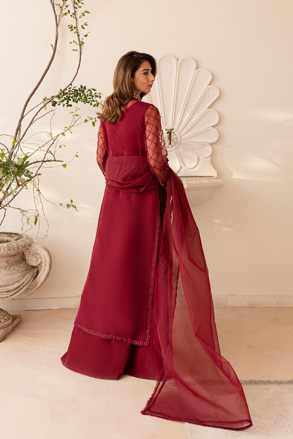 Vanya | Veranda Fromals | VR-05 XS Maroon Silk