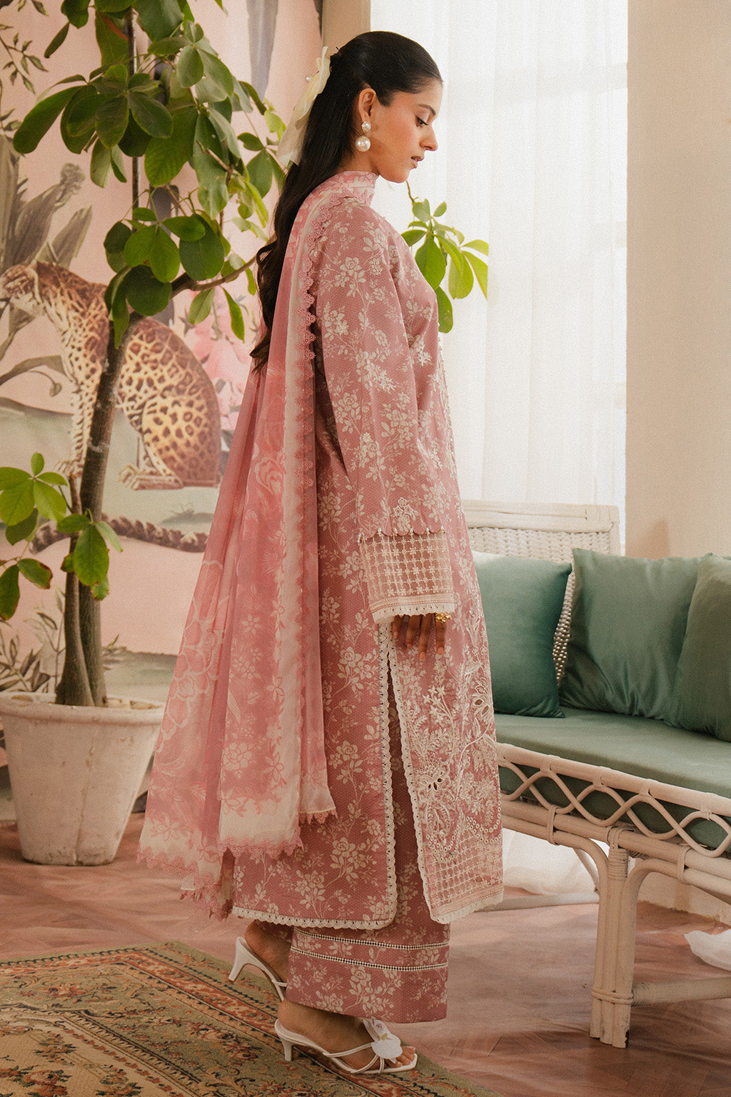 Ayzel | Armelia Printed Lawn 25 | Sylvie XL Powder Pink Lawn