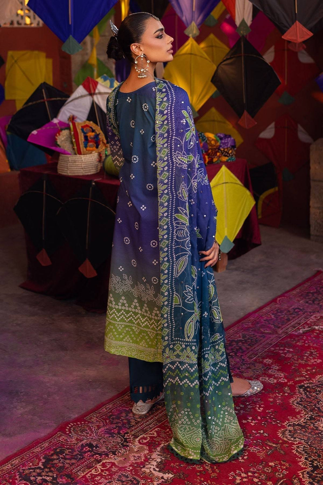 Nureh | Bazaar Lawn | NS-133 - Pakistani Designer Dress - by Nureh | Type: Luxury - 100% Original at Saira Sultan