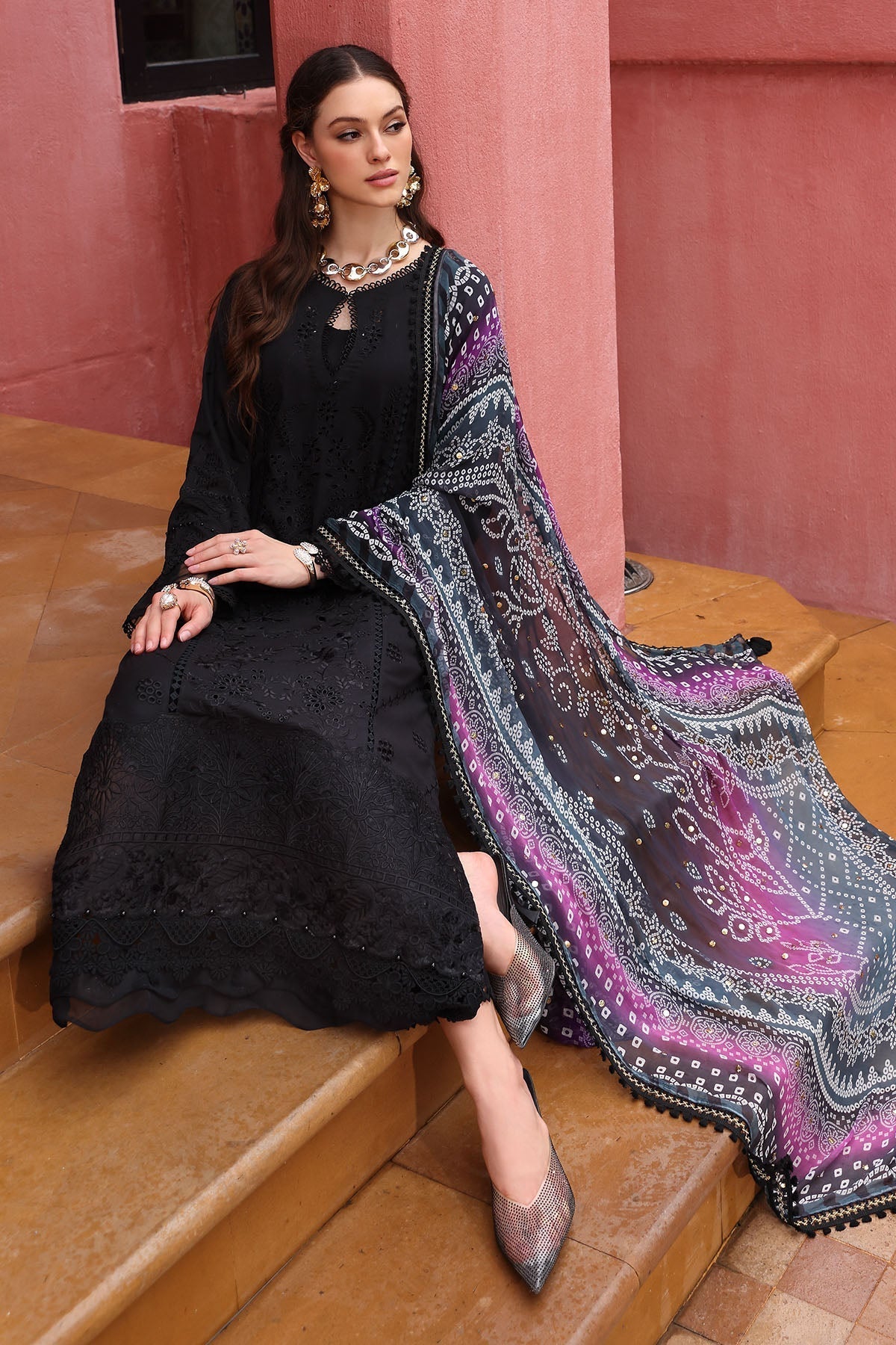 Nureh | Bazaar Lawn 25 | NE-110 Custom Size Black Lawn