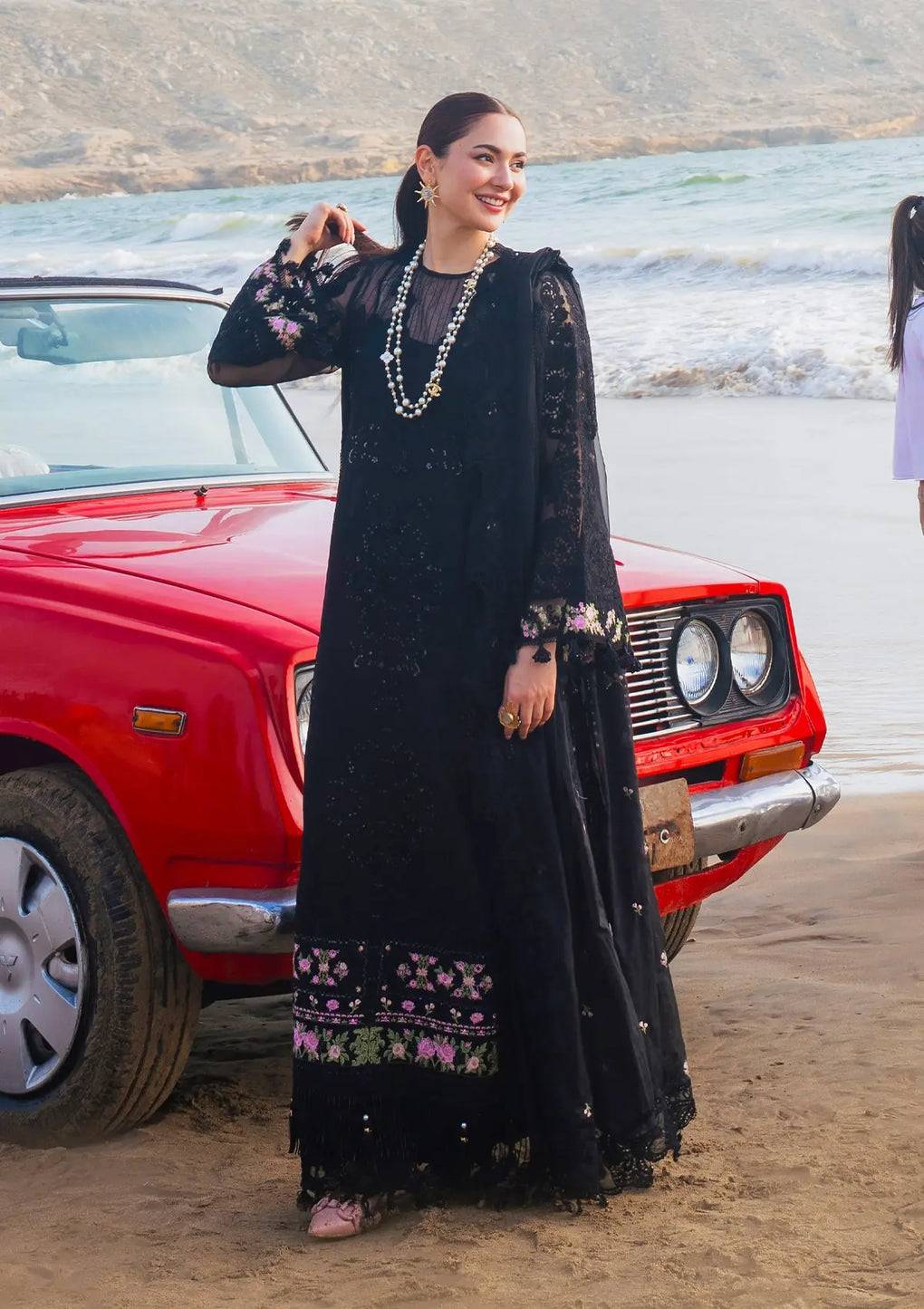 Elaf Premium | Hai Kuch Festive Lawn 24 | EHK-01A Mahnoor - Pakistani Designer Dress - by Elaf Premium | Type: Luxury - 100% Original at Saira Sultan