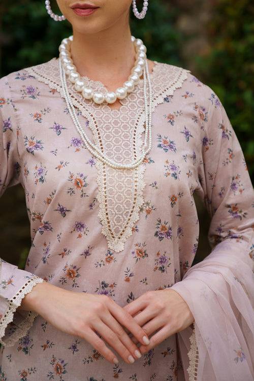 Baroque | Luxury Pret 24 | LAWN UF-590 - Pakistani Designer Dress - by Baroque | Type: Luxury - 100% Original at Saira Sultan