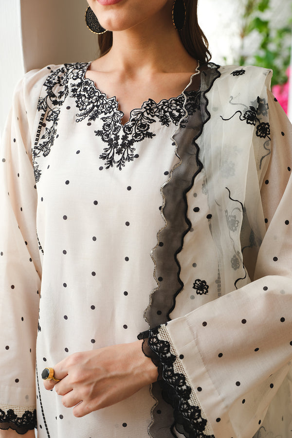 Baroque | Luxury Pret 24 | LAWN UF-649 - Pakistani Designer Dress - by Baroque | Type: Luxury - 100% Original at Saira Sultan